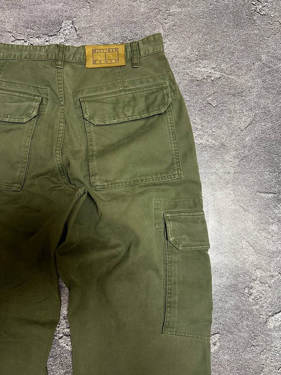 Tommy Hilfiger × Vintage Tommy Hilfiger Track Vintage Cargo Military Pants Y2K 90s Size US 32 / EU 48 - 10 Thumbnail