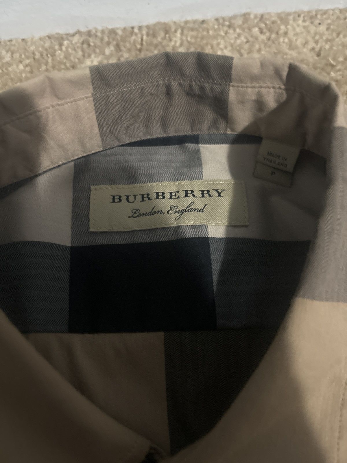 Burberry Burberry button up shirt Size US S / EU 44-46 / 1 - 2 Thumbnail