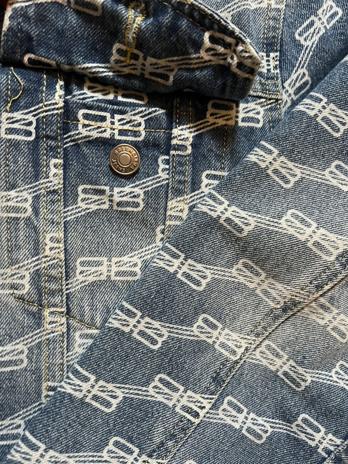 Balenciaga Balenciaga Monogram Denim Jacket Size US L / EU 52-54 / 3 - 5 Thumbnail