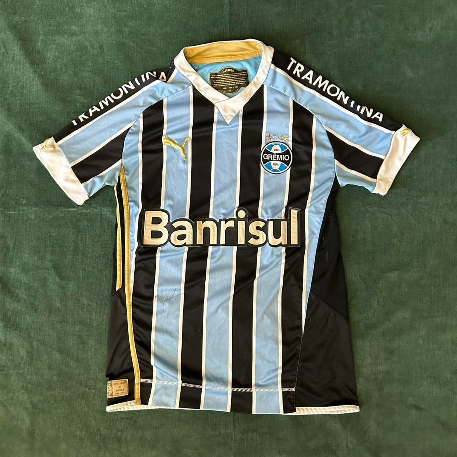 Puma vintage puma soccer jersey Size US S / EU 44-46 / 1 - 1 Thumbnail