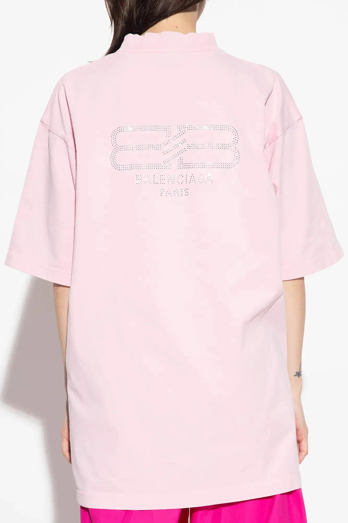 Balenciaga o1s1wg111025 BB Paris Strass T-Shirt Medium Fit in Pink Size XXS / US 00 / IT 34 - 5 Thumbnail
