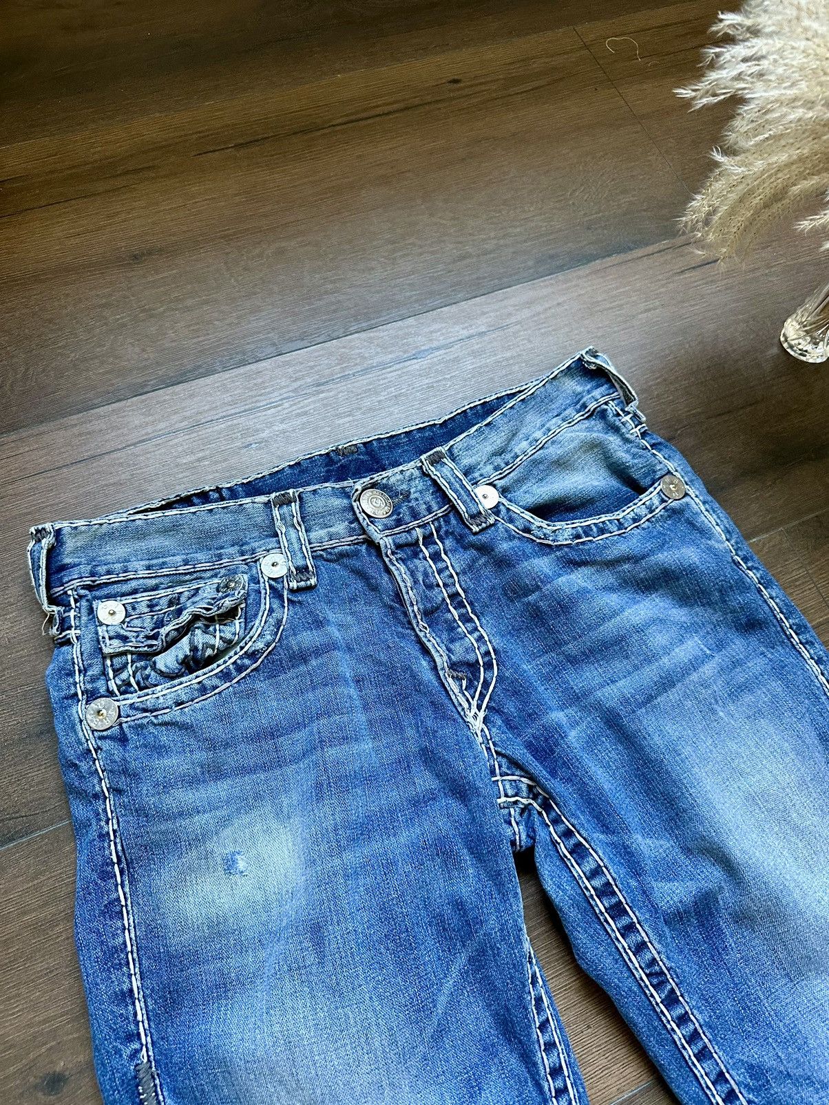 True Religion 🇺🇸Vintage True Religion Faded Denim jeans Made in Usa Size US 34 / EU 50 - 3 Thumbnail