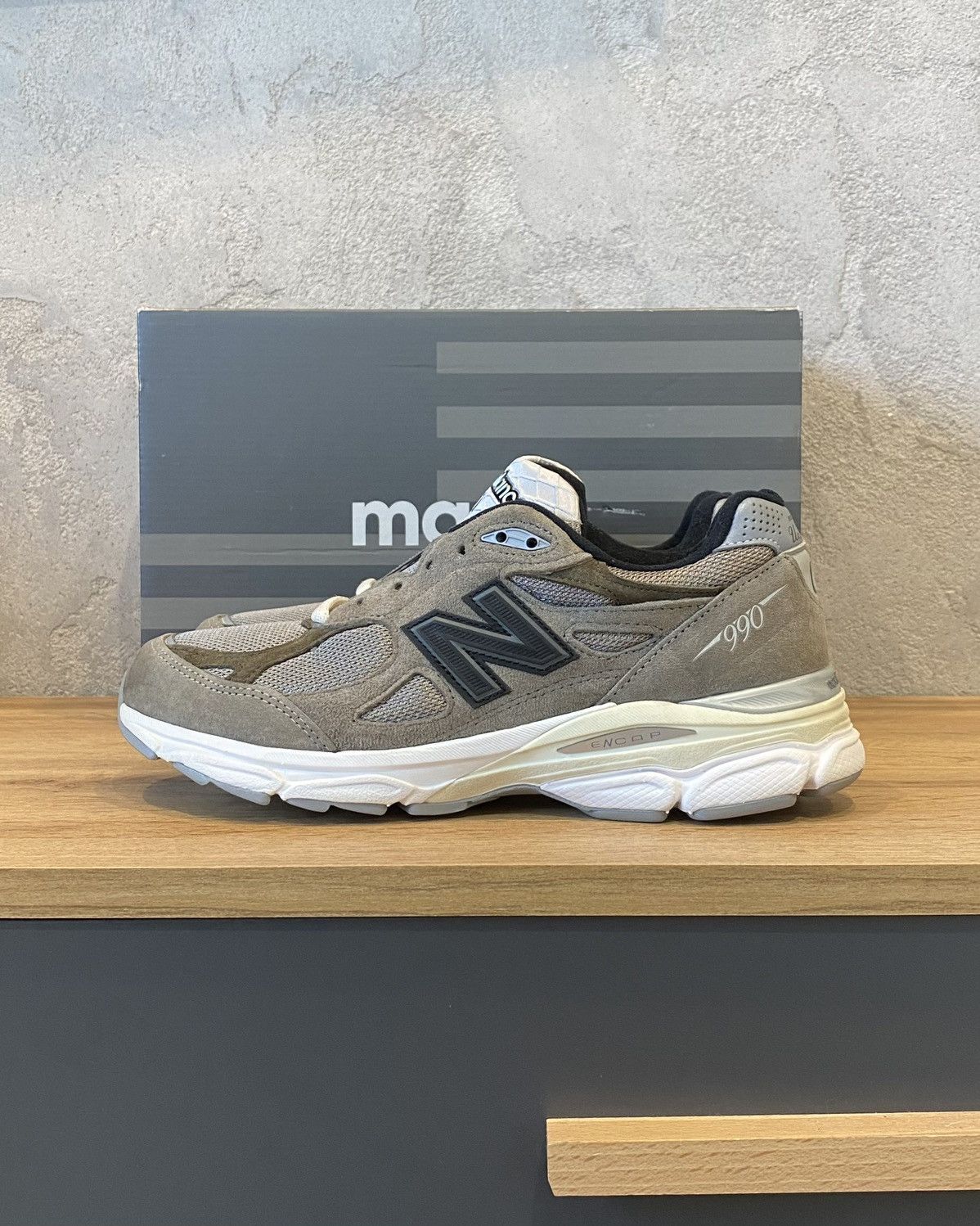 JJJJound × New Balance New Balance 990v3 JJJJound "Urban Grey" Size US 8 / EU 41 - 3 Thumbnail