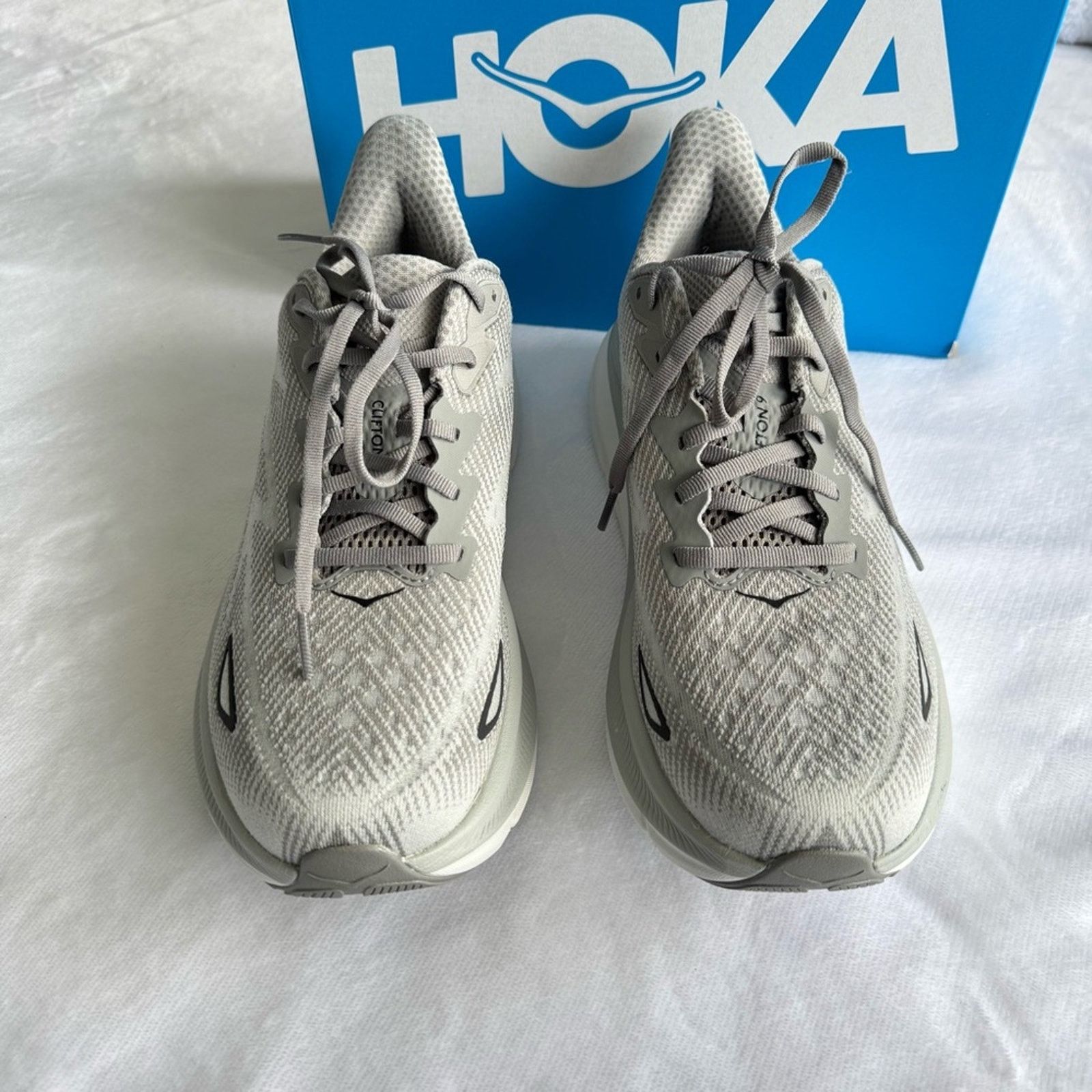 Hoka New! HOKA Gray Running Shoes, Clifton 9, Size 9D Men Size US 9 / EU 42 - 3 Thumbnail