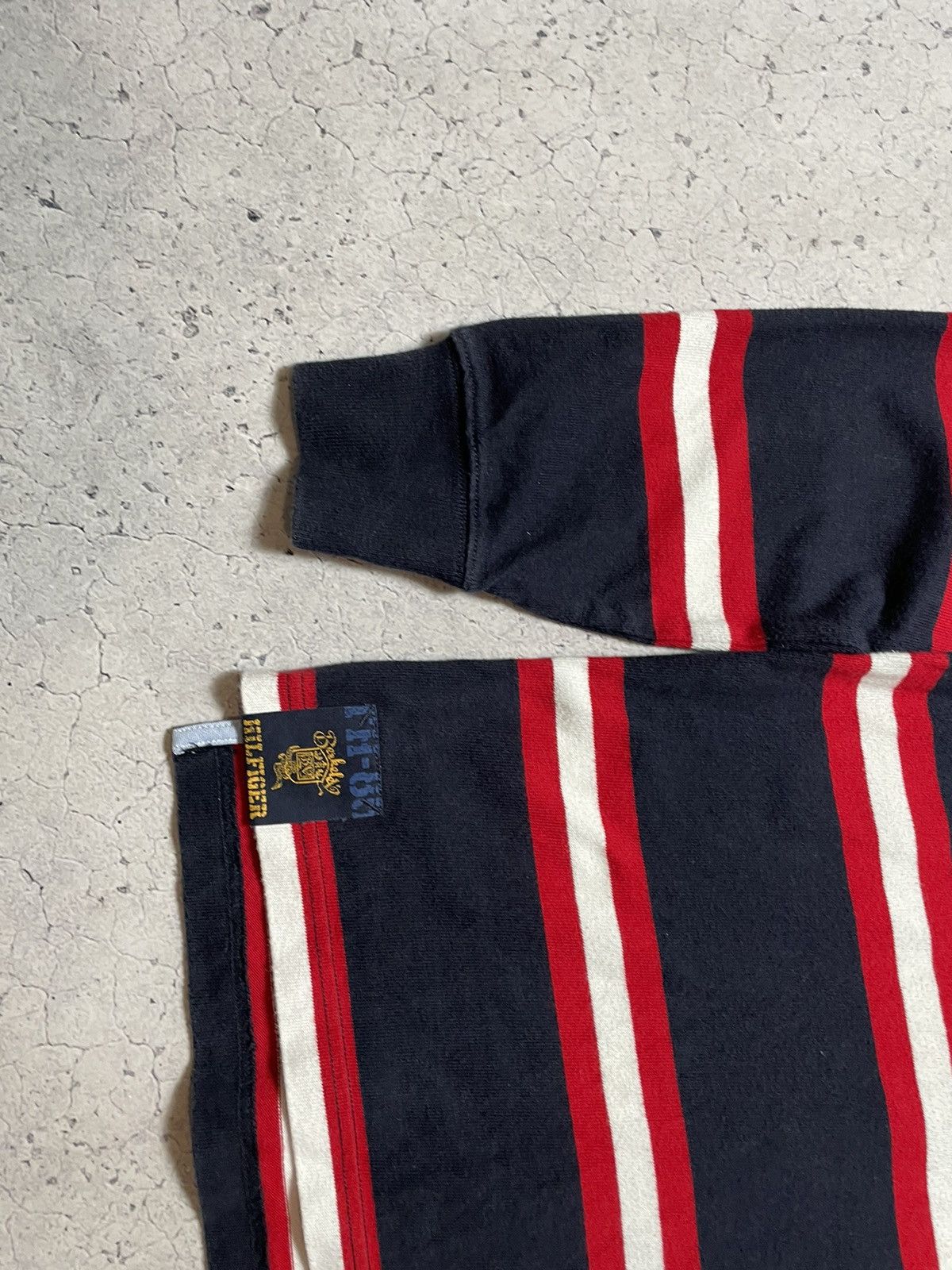 Tommy Hilfiger × Vintage Vintage Tommy Hilfiger Y2K Striped Rugby Sweatshirt Size US L / EU 52-54 / 3 - 3 Thumbnail