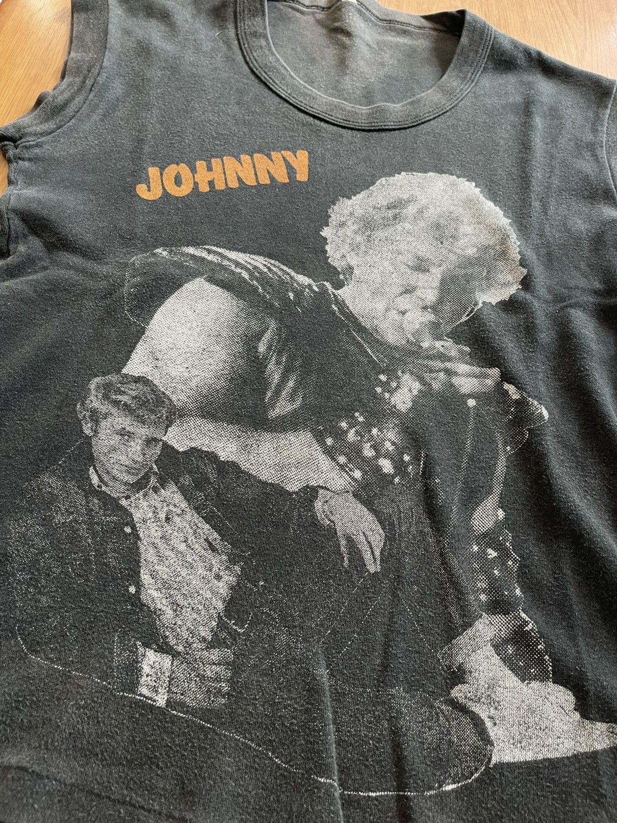 Band Tees Vintage Johnny Hallyday 70-80s Tees Size US S / EU 44-46 / 1 - 5 Thumbnail