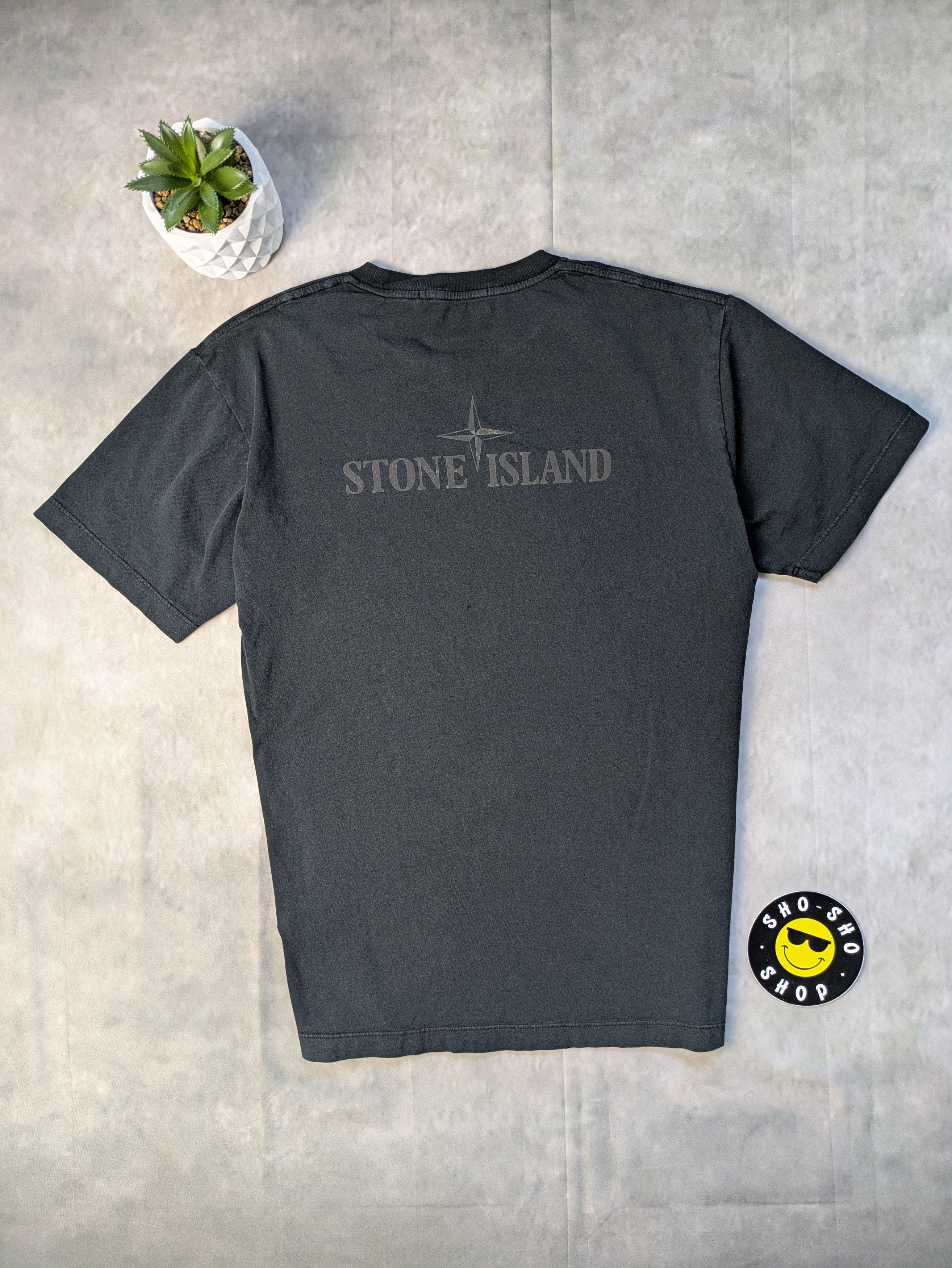 Stone Island Stone Island | Compass Logo Front & Back | Size M Size US M / EU 48-50 / 2 - 8 Thumbnail