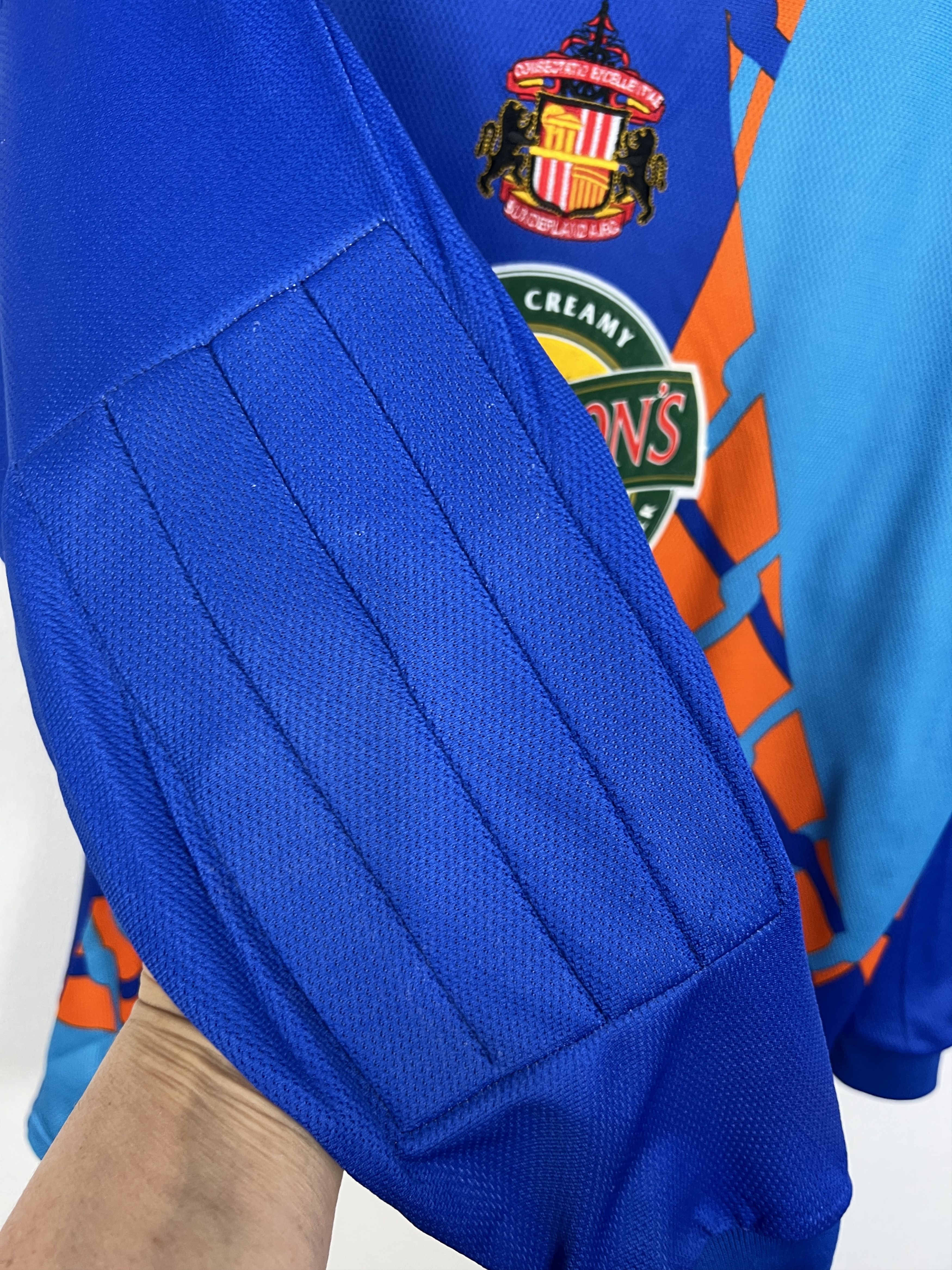 Asics Sunderland Goalkeeper football shirt 1998 Soccer ASICS Size US L / EU 52-54 / 3 - 6 Thumbnail