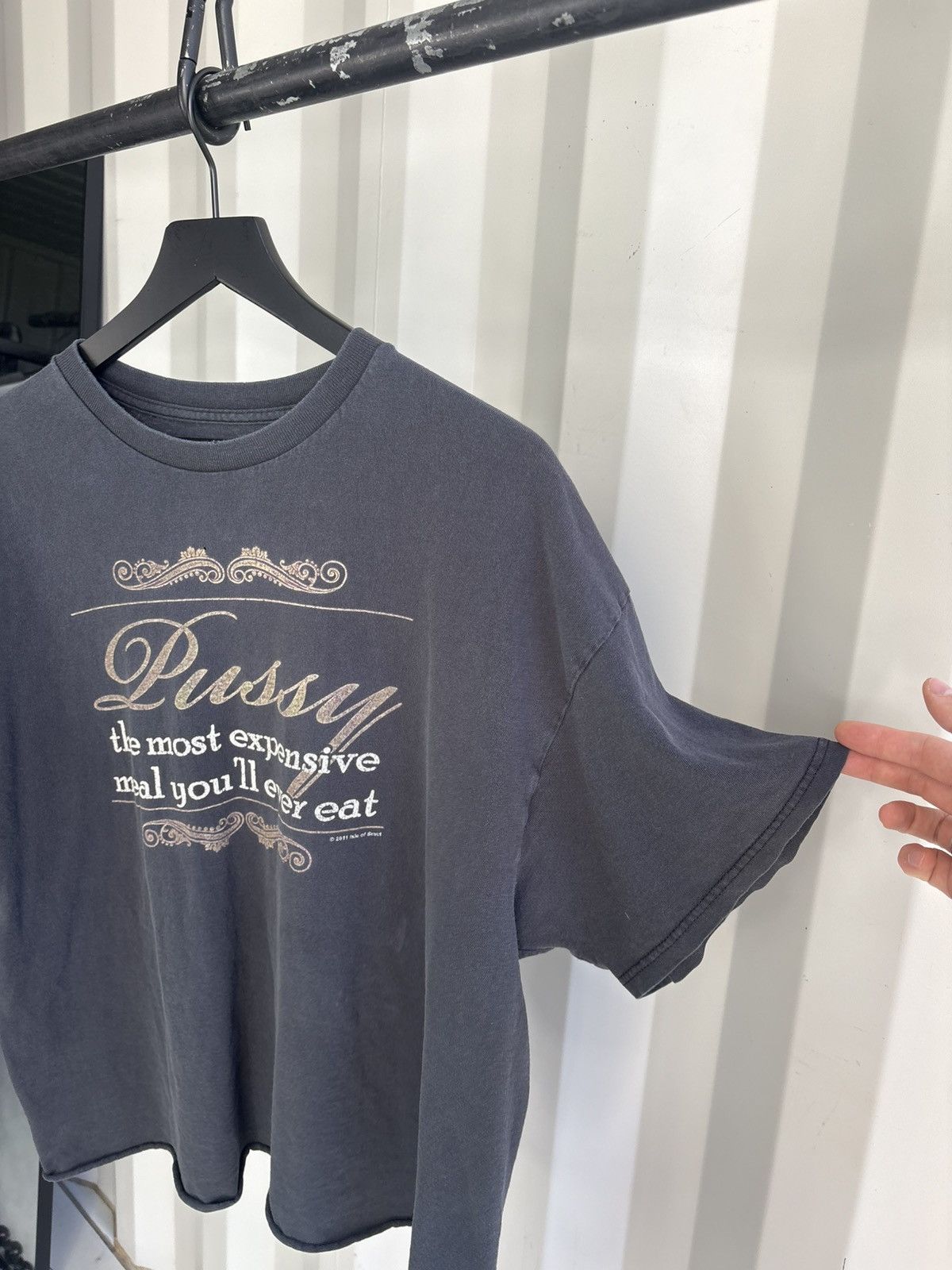 Vintage Vintage Pussy Expensive Faded Distressed Shirt GRUNGE Boxy Size US XL / EU 56 / 4 - 2 Thumbnail