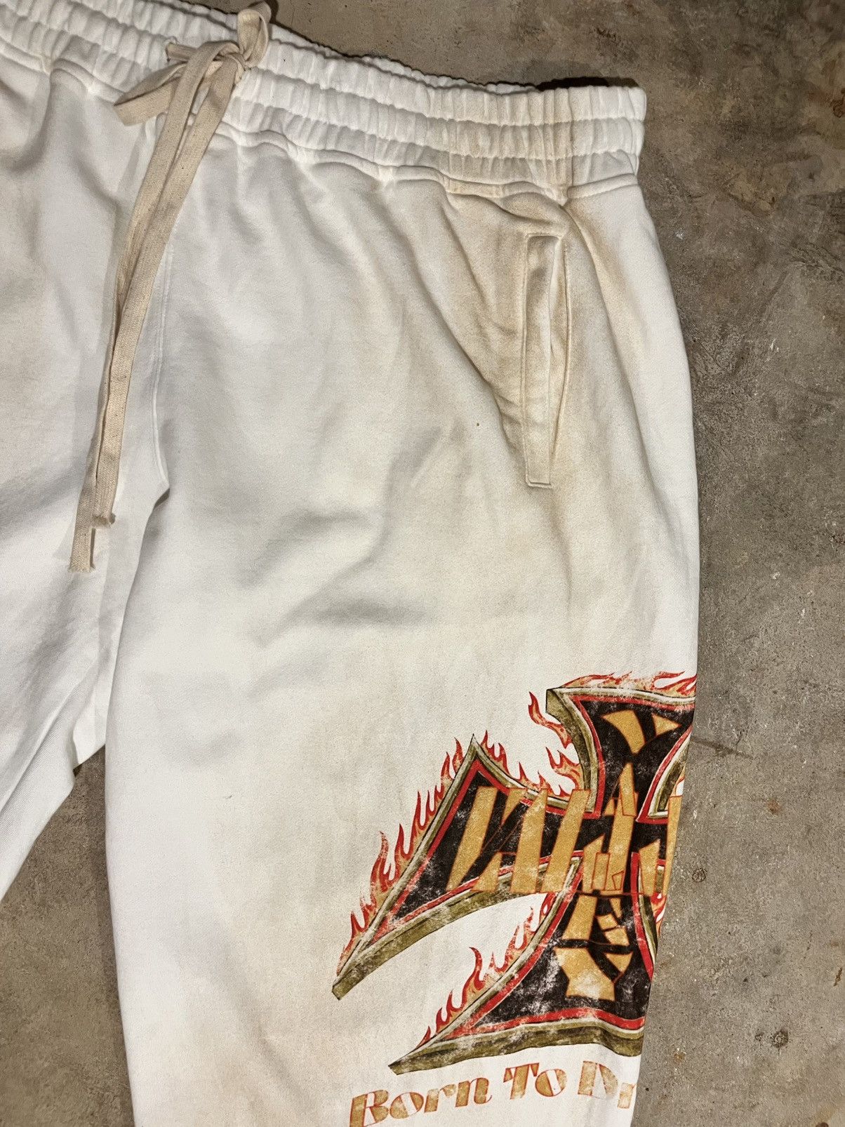 Vale Vale reborn sweats XL Size US 36 / EU 52 - 3 Thumbnail