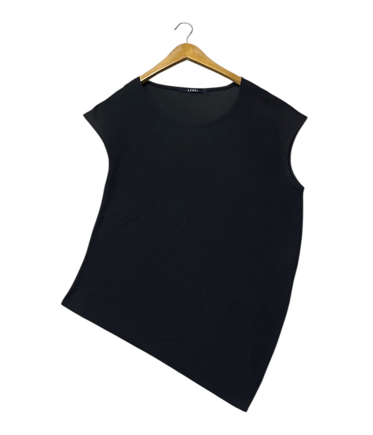 Limi Feu Limi Feu Yohji Yamamoto sleeveless an asymmentrical shirt Size S / US 4 / IT 40 - 1 Thumbnail
