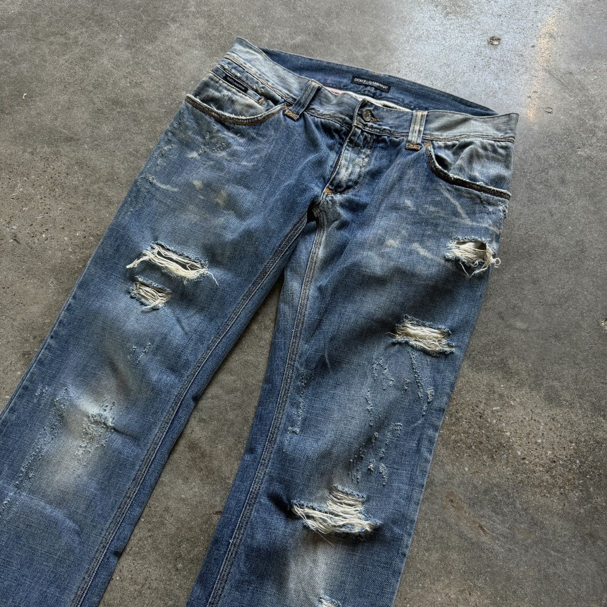 Dolce & Gabbana Dolce & Gabbana Vintage Distressed Crash Denim Size US 34 / EU 50 - 2 Thumbnail