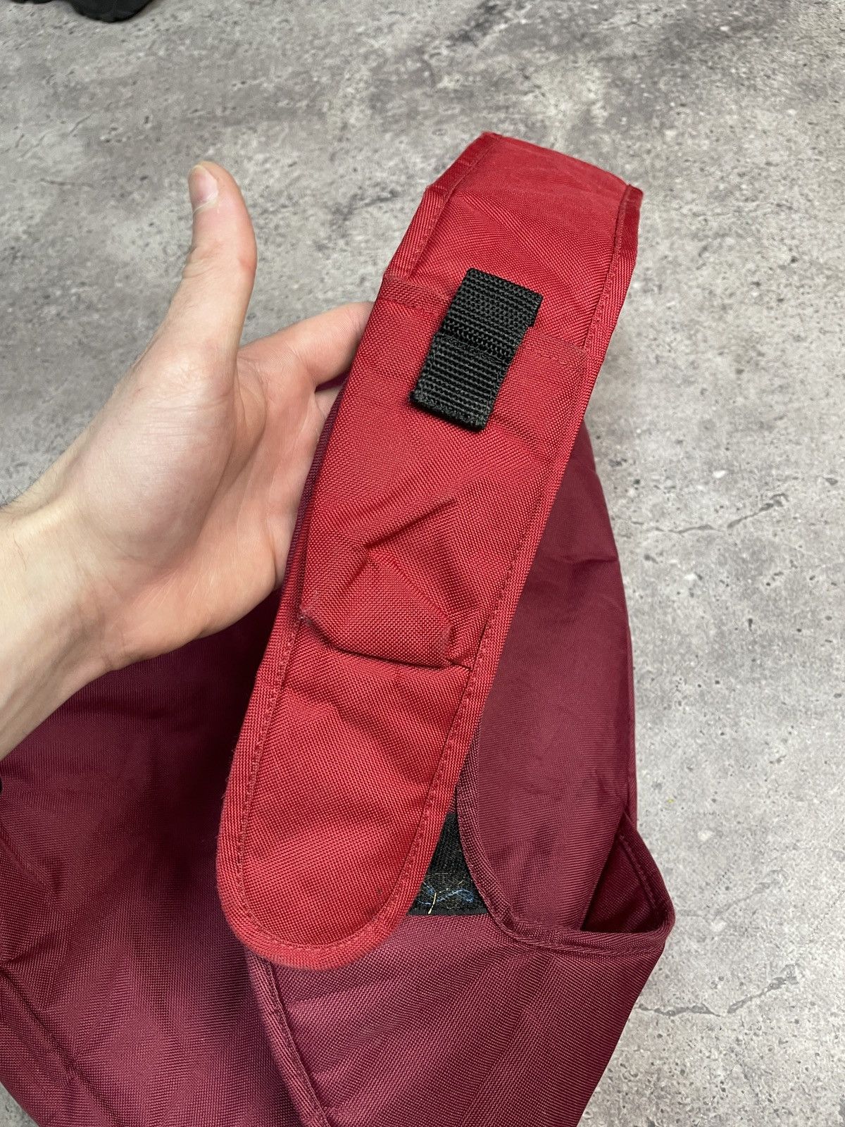 Vintage Vintage Y2K Adidas Y-3 Style Burgandy Dark Grey Sling Bag Size ONE SIZE - 9 Thumbnail