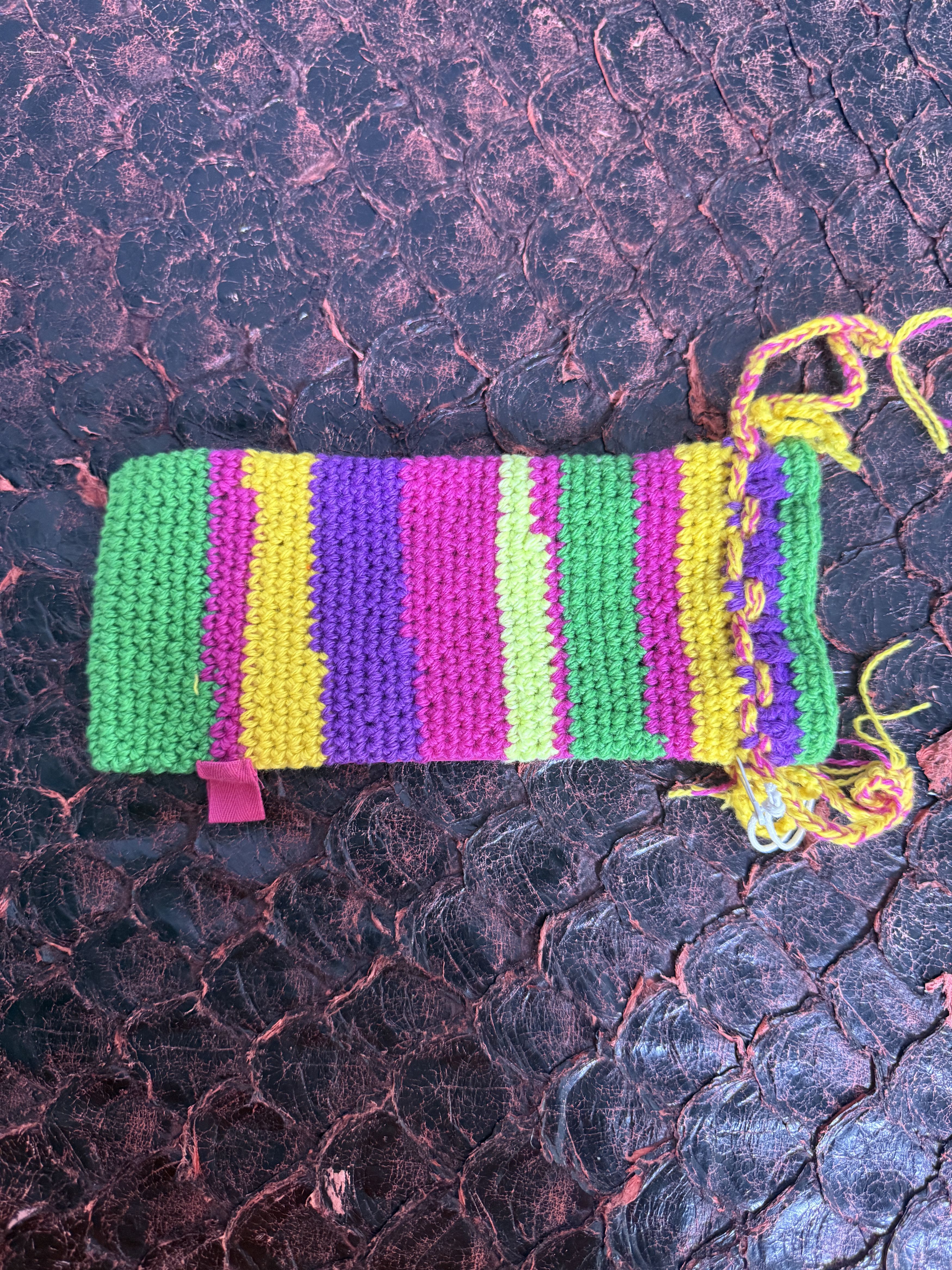 The Elder Statesman $250 The Elder Statesman Crochet Cashmere Eyeglass Pouch Size ONE SIZE - 5 Thumbnail