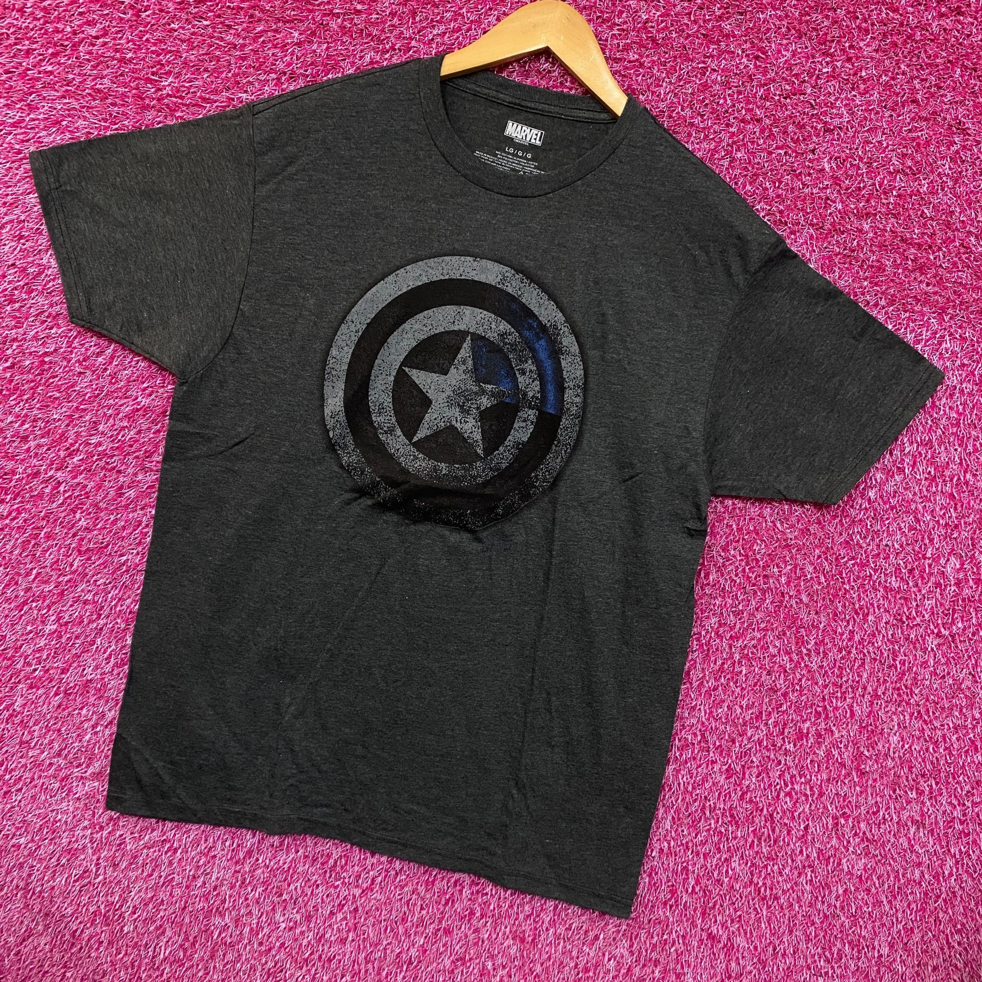 Marvel Comics Captain America Salute to First Responders Marvel Tee L Size US L / EU 52-54 / 3 - 3 Thumbnail