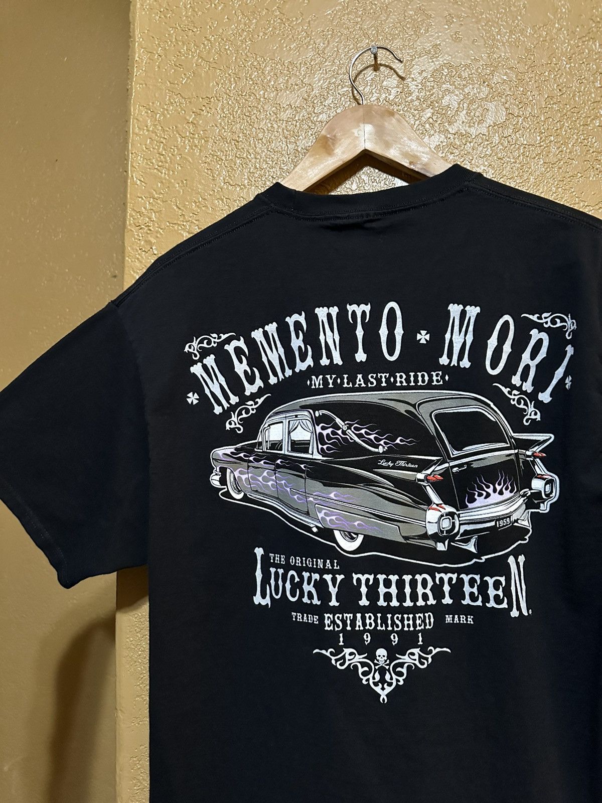Vintage ☔️ Lucky 13 Memento Mori Hearse tee shirt Size US L / EU 52-54 / 3 - 1 Thumbnail
