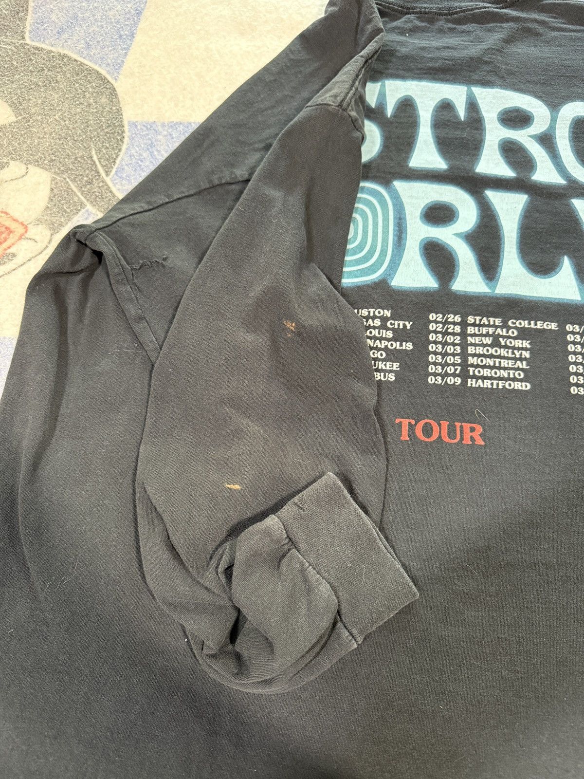 Travis Scott Travis scott astroworld tour long sleeve Size US XL / EU 56 / 4 - 6 Thumbnail