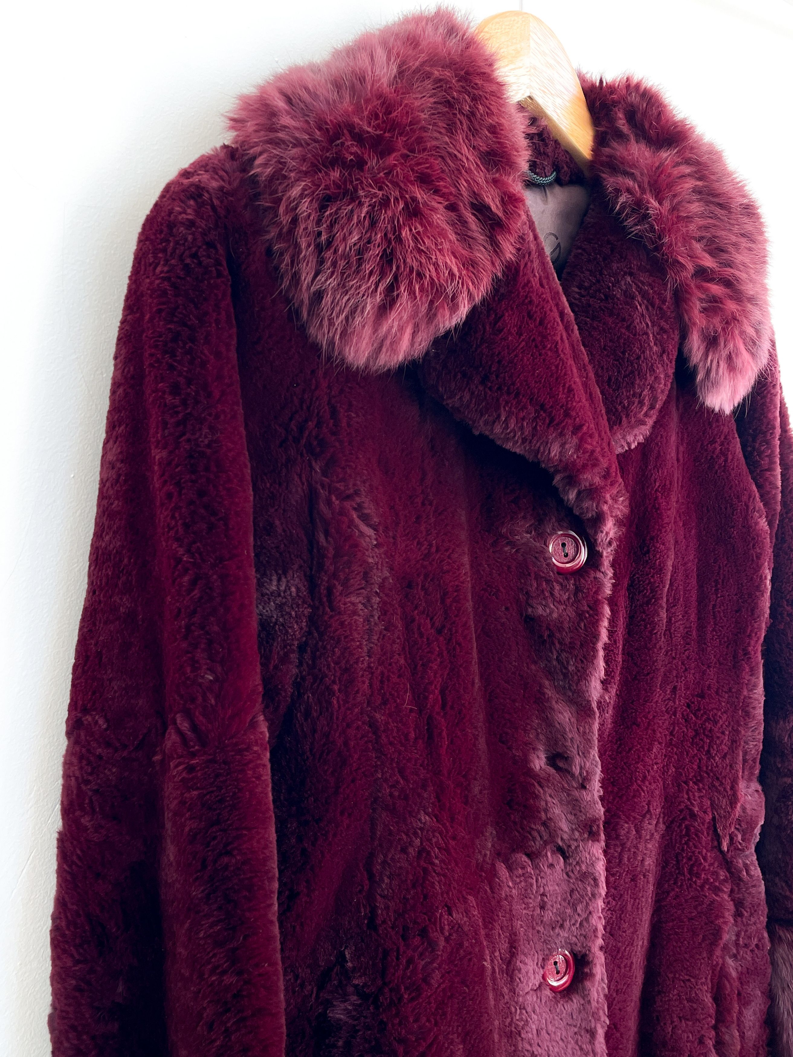 Dior burgundy fur coat Size S / US 4 / IT 40 - 5 Thumbnail