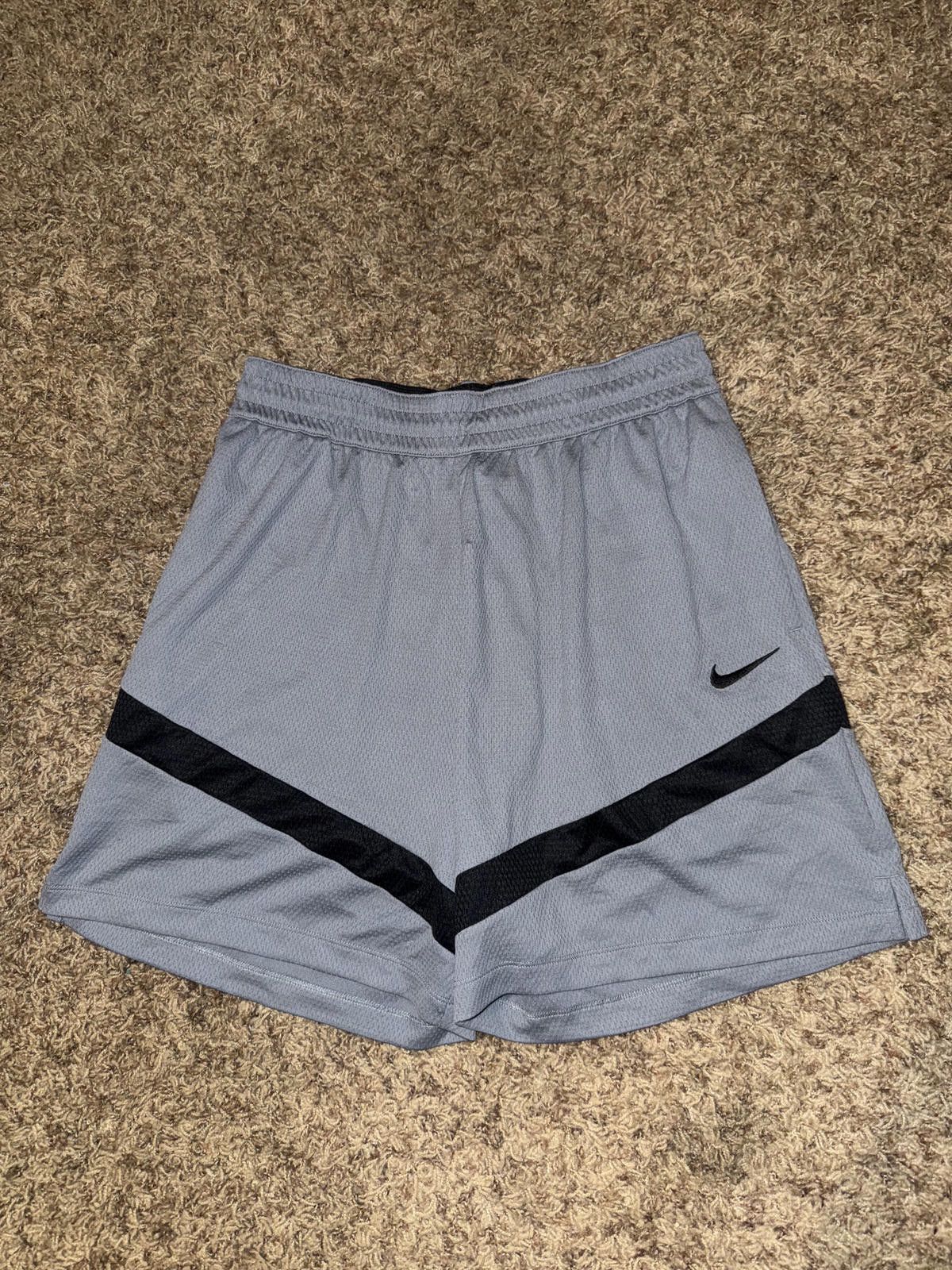Nike Nike Men's Dri-FIT Icon+ 6" Basketball Shorts Sample Size US 32 / EU 48 - 1 Thumbnail