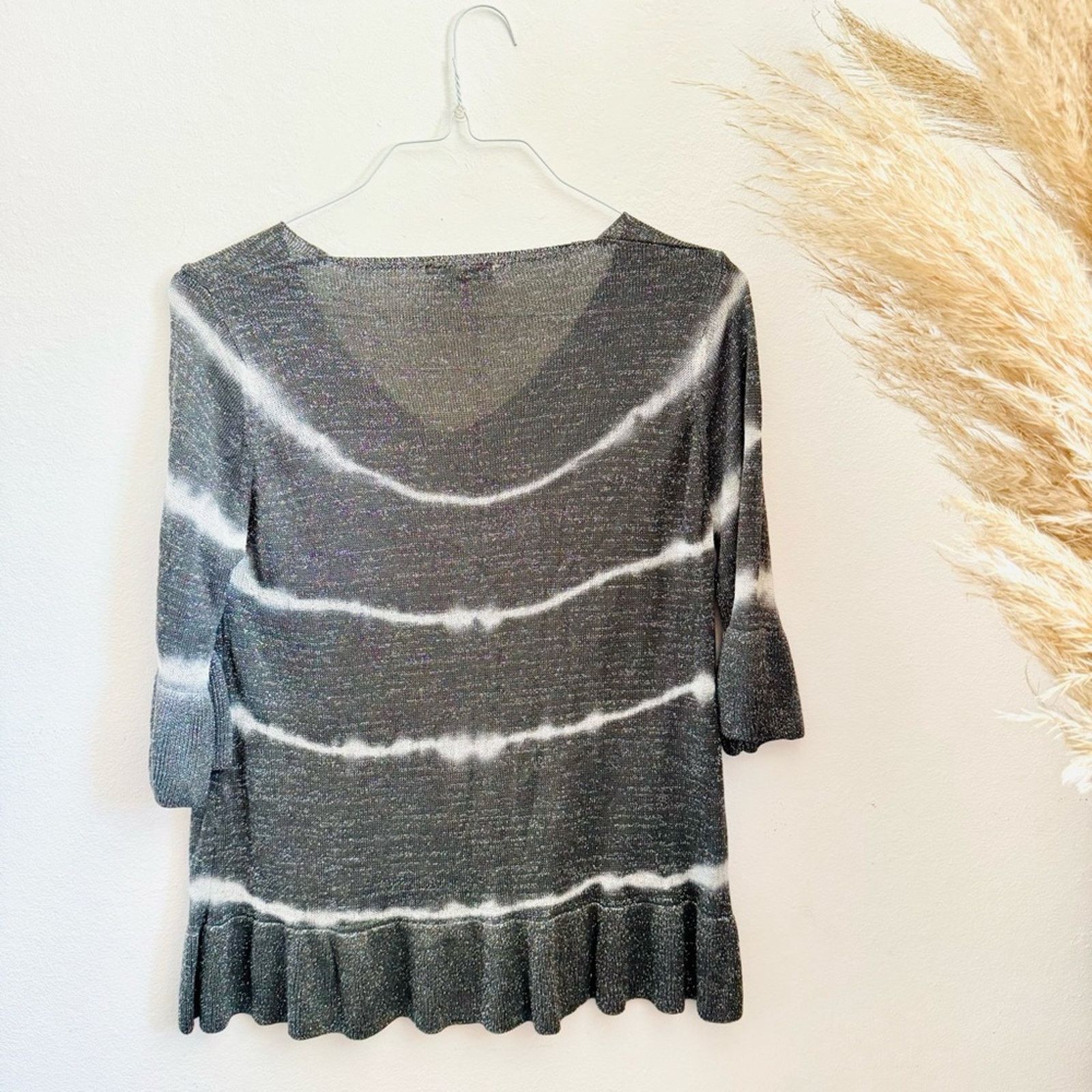 Vintage VINTAGE Metallic Silver Grey Ruffle Sweater White Stripe M Size M / US 6-8 / IT 42-44 - 6 Thumbnail