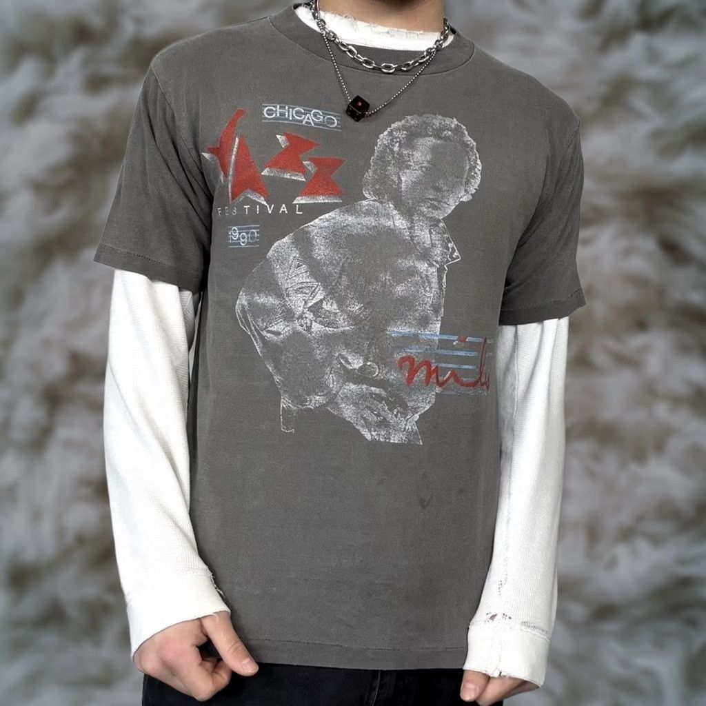Vintage Vintage 1990s Jazz A Vienne French Festival Graphic T