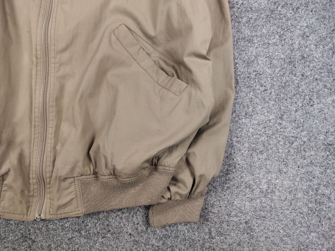 Lacoste Vintage 90's Lacoste custom double logo Beige Bomber Jacket Size US M / EU 48-50 / 2 - 10 Thumbnail