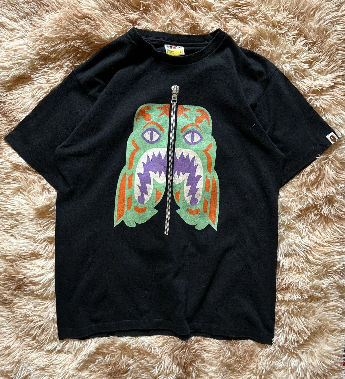 Bape 💥SUPER RARE💥 BAPE TIGER FUNTHERA T SHIRT Size US M / EU 48-50 / 2 - 1 Thumbnail