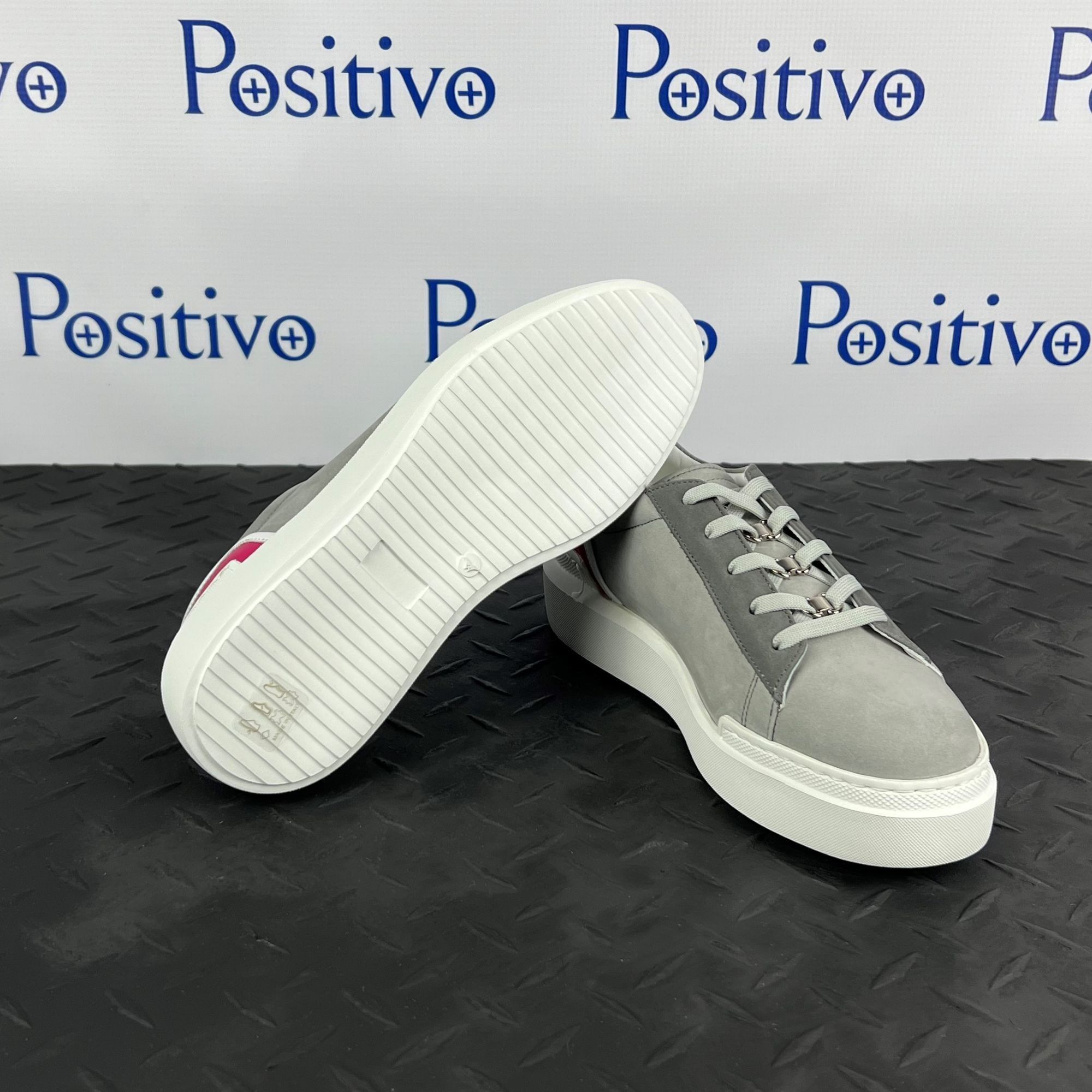 Buscemi Buscemi Ninna Fucsia Trio Leather Sneakers US 7 w/ Defect Size US 7 / IT 37 - 6 Thumbnail