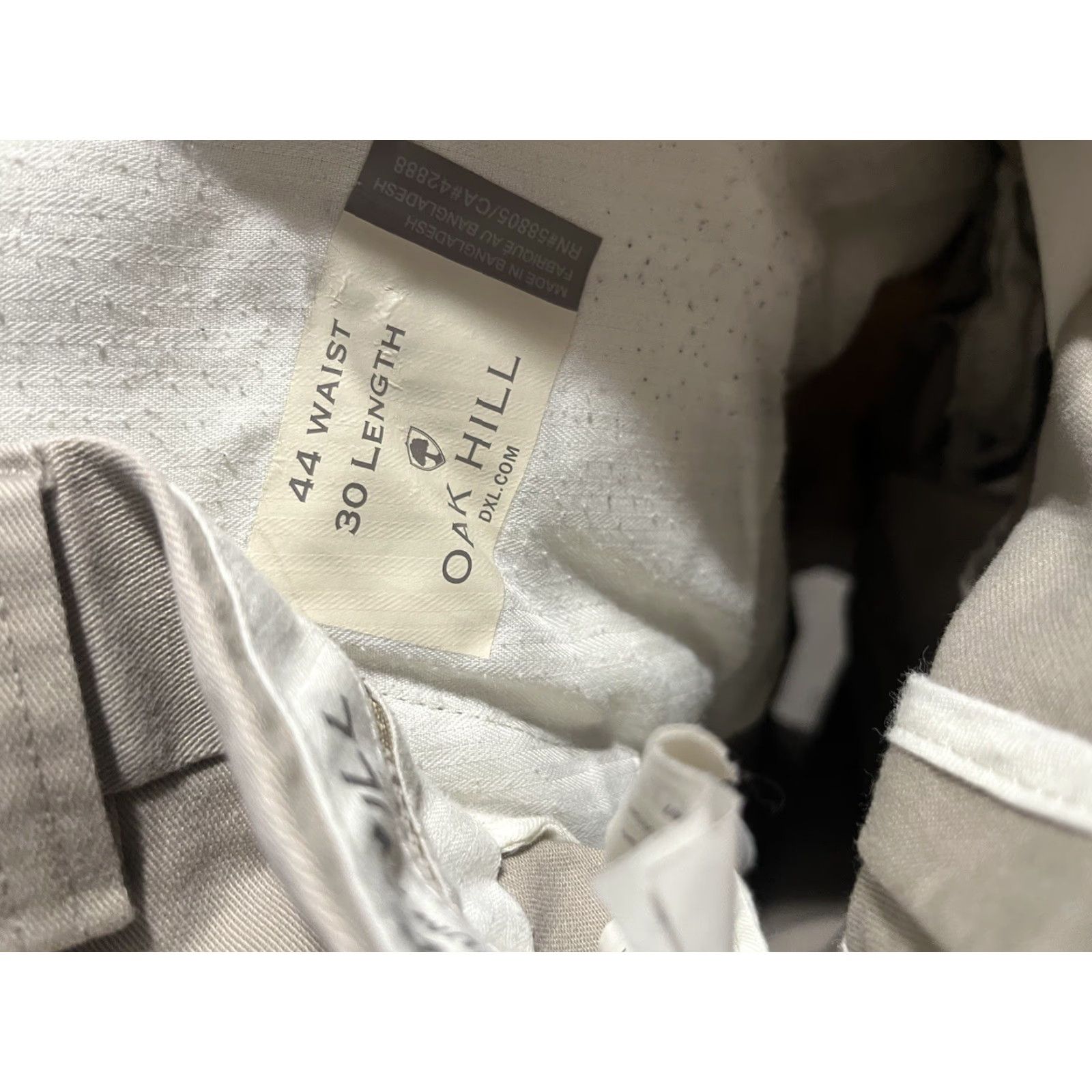 Vintage Oak Hill Khaki Pants Men's 44x30 Beige Pleated Cotton Relaxed Business Pants Relaxed Khakis 44 Beige Men Mens Size US 44 / EU 60 - 5 Thumbnail