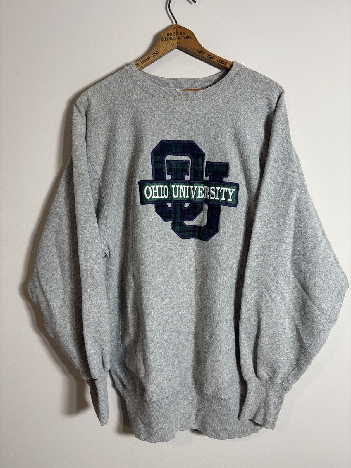 Champion Vtg Champion Reverse Weave Crewneck Ohio University Paisley Size US XL / EU 56 / 4 - 1 Thumbnail