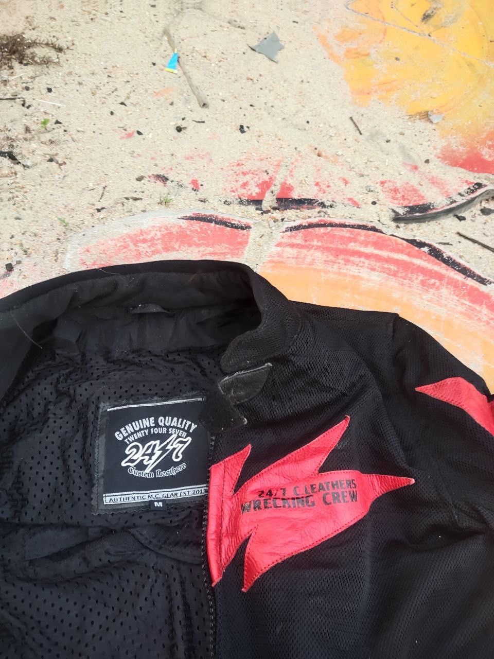 Vintage VINTAGE MOTORCYCLE LEATHER JACKET Size US M / EU 48-50 / 2 - 5 Thumbnail