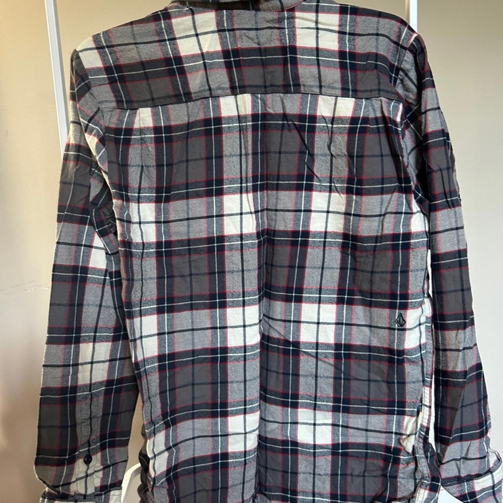 Volcom Volcom Black, Gray & Red-Trim Plaid Lightweight Shirt Jacket Size US M / EU 48-50 / 2 - 5 Thumbnail