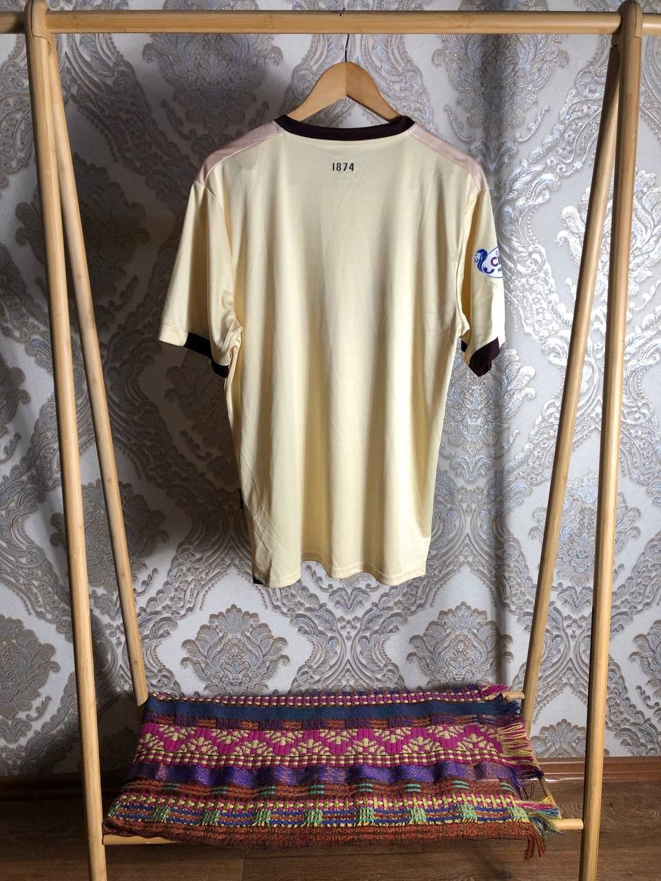 Umbro × Vintage VERY RARE UMBRO FC HM HEART OF MIDLOTHIAN SOCCER JERSEY 90s Size US XL / EU 56 / 4 - 9 Thumbnail