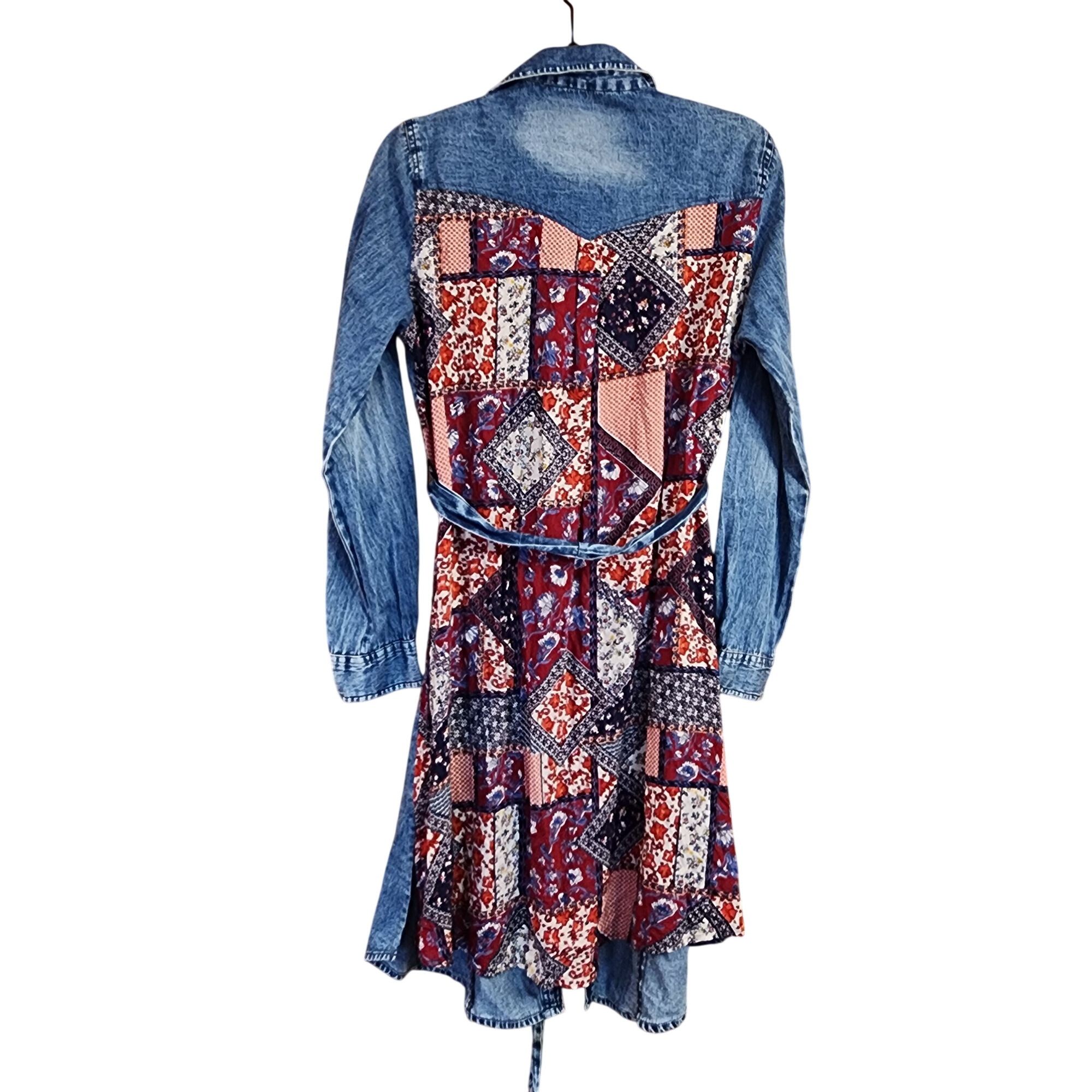 Other Emma G Denim Jean Shirt Dress Faux Quit inspired back Womens Size M / US 6-8 / IT 42-44 - 2 Thumbnail