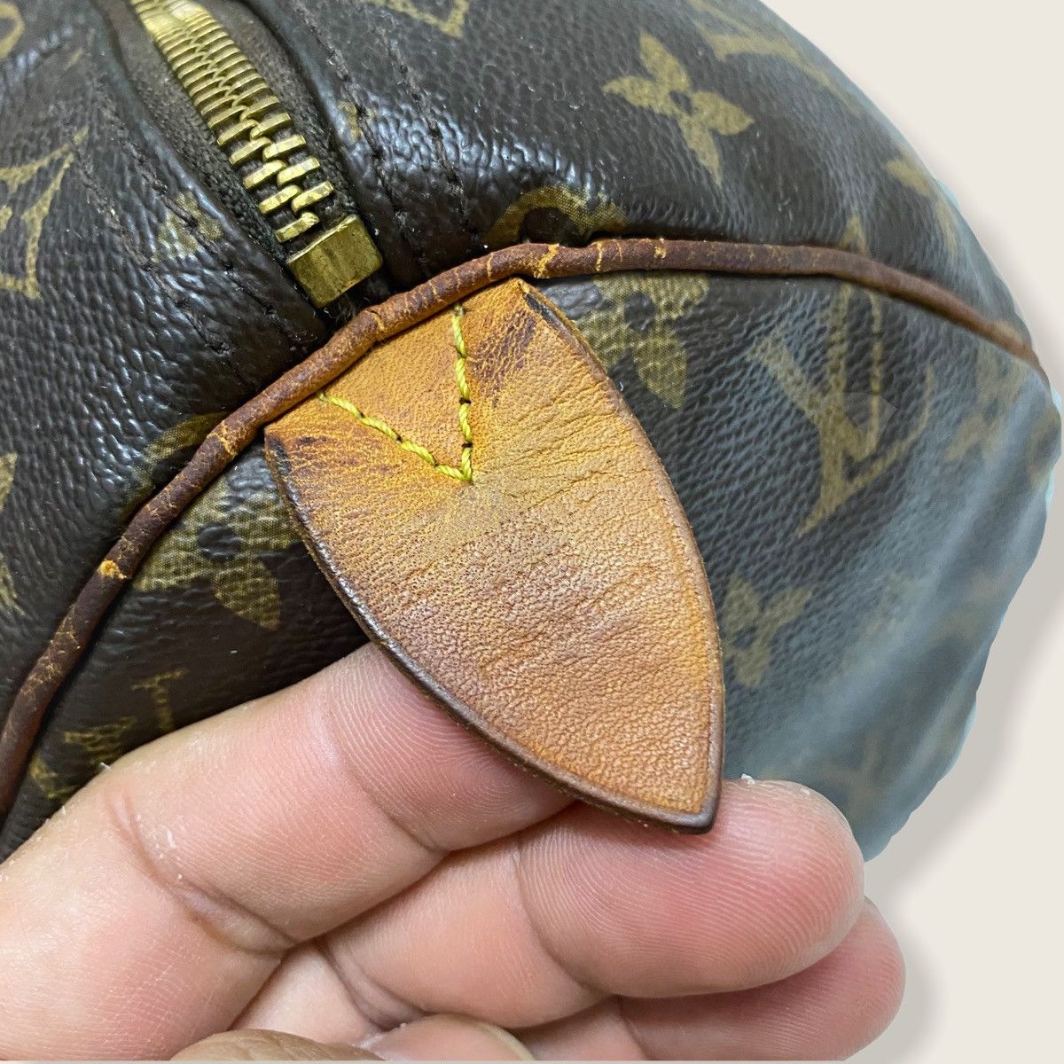 Louis Vuitton ‼️LASTDROP‼️ AUTHENTIC LOUIS VUITTON MONOGRAM SPEEDY 30 BAG Size ONE SIZE - 9 Thumbnail