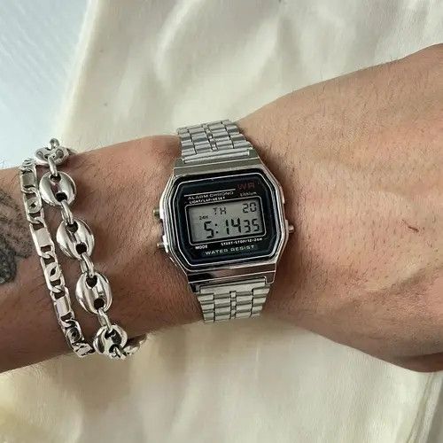 Low Light Studios y2k 2000s vintage style stainless steel silver digital watch Size ONE SIZE - 4 Thumbnail