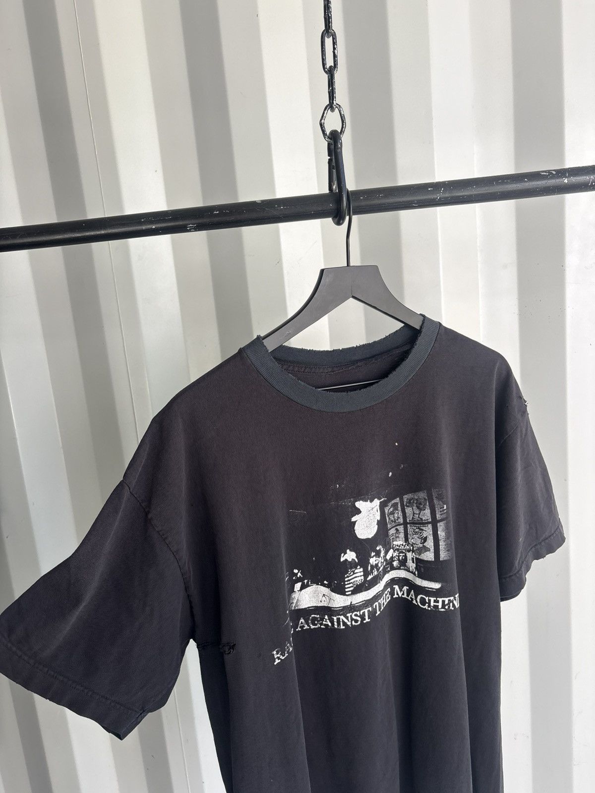 Band Tees Rage Against The Machine Thrashed Distressed Shirt GRUNGE Size US XL / EU 56 / 4 - 4 Thumbnail