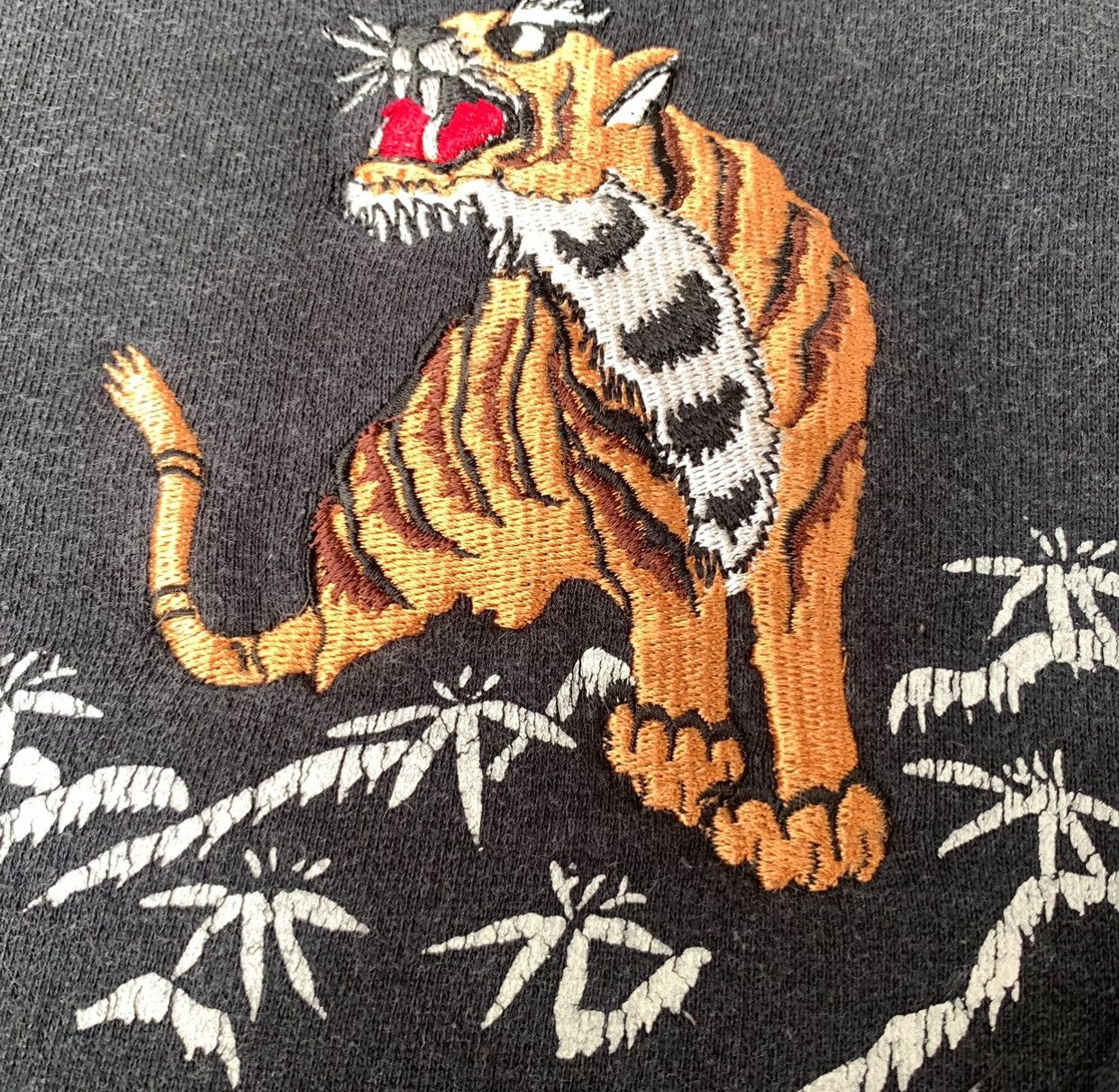 Japanese Brand Japan Dragon Embroidered Logo Sukajan Style Size US L / EU 52-54 / 3 - 9 Thumbnail