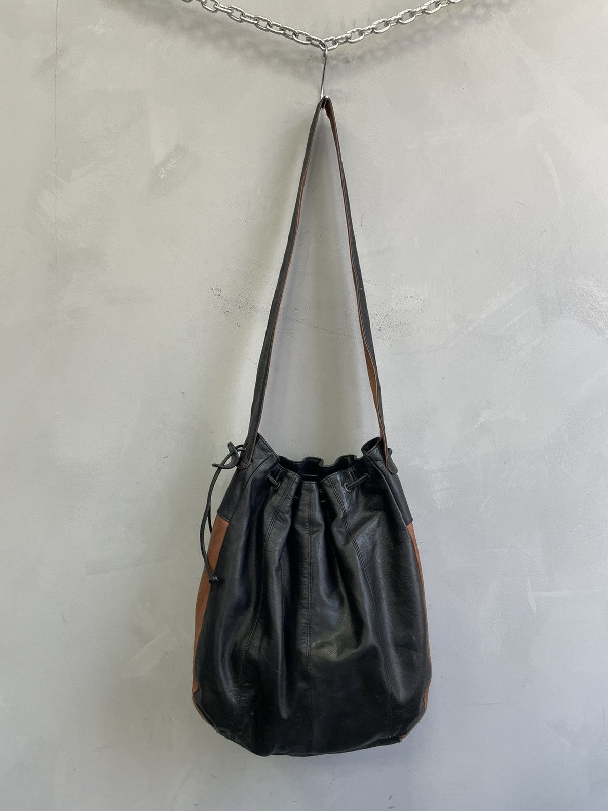 KMRii Vintage Leather Bucket Bag kmrii style Handmade 90s Size ONE SIZE - 1 Thumbnail