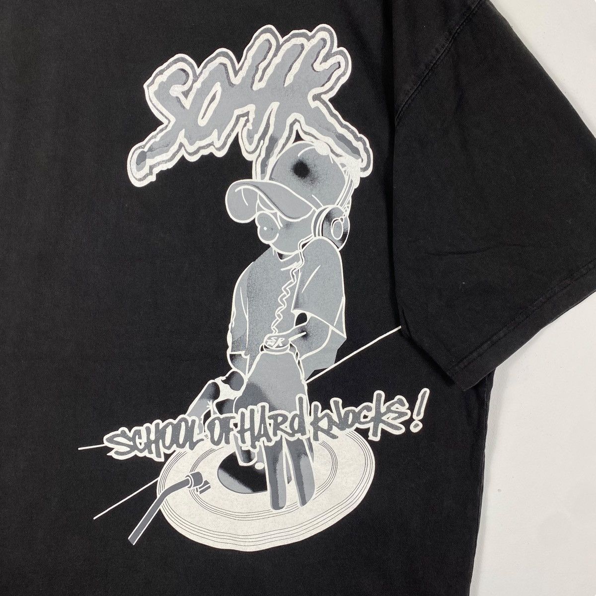 Vintage Vintage 90's SCHOOL Of HARD KNOCKS Sohk Dj Turn Tables Tee Size US L / EU 52-54 / 3 - 2 Thumbnail
