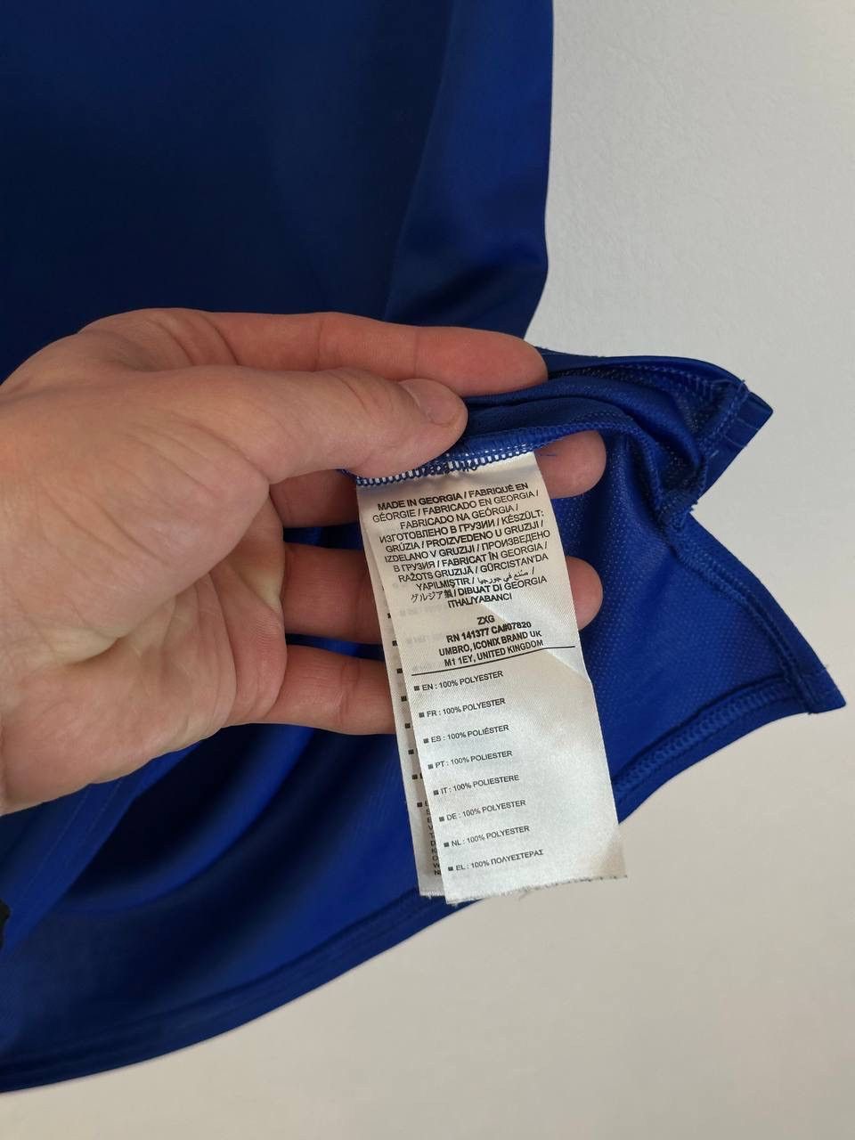 Umbro FC Schalke 04 Home Jersey Umbro #19 Burgstaller Bundesliga Size US L / EU 52-54 / 3 - 7 Thumbnail
