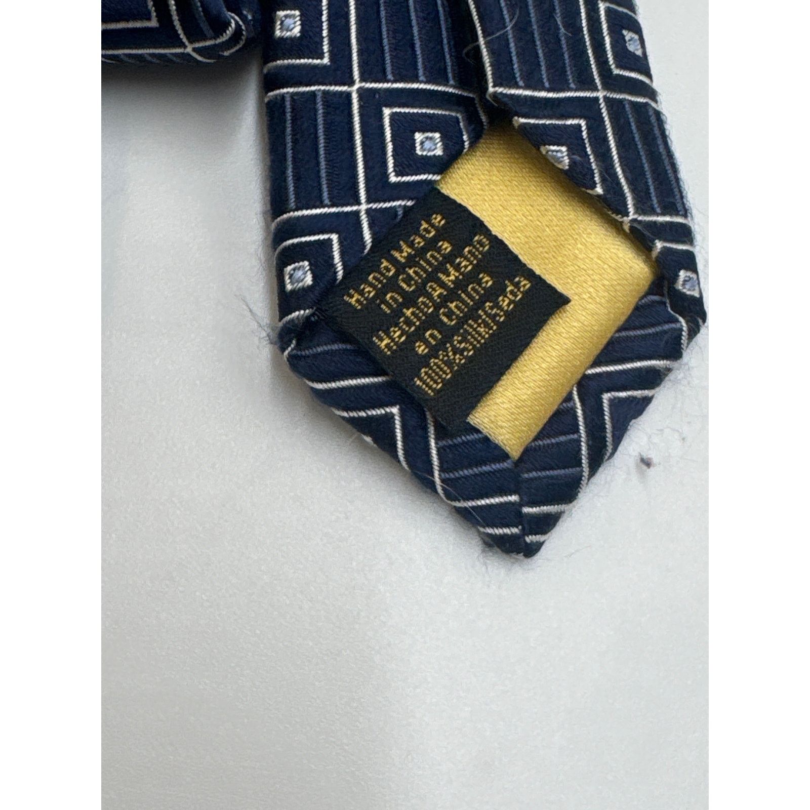 Other Donald J Trump Signature Collection Silk Tie Navy Geometric Size ONE SIZE - 4 Thumbnail