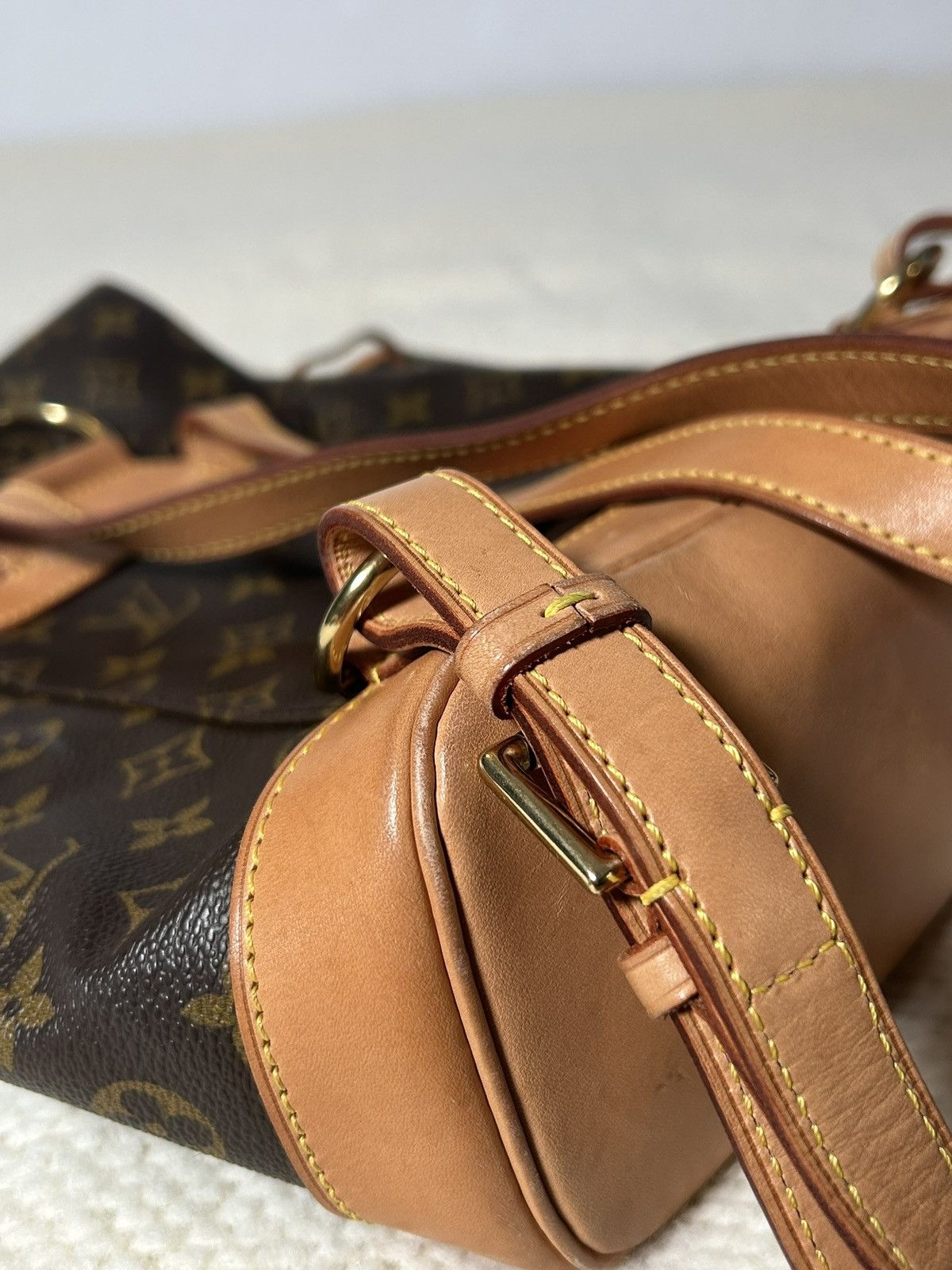 Louis Vuitton Louis Vuitton Montsouris PM Backpack - Vintage 2000s Size ONE SIZE - 5 Thumbnail