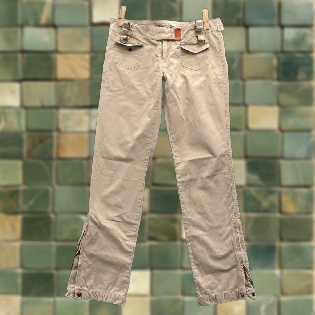 Free People Free People Pants Women's Khaki Utility Low Rise 5/6 31x31 Beige Cotton Casual 90s Y2k Gorpcore Safari Mens Womens Size 28" / US 6 / IT 42 - 1 Thumbnail