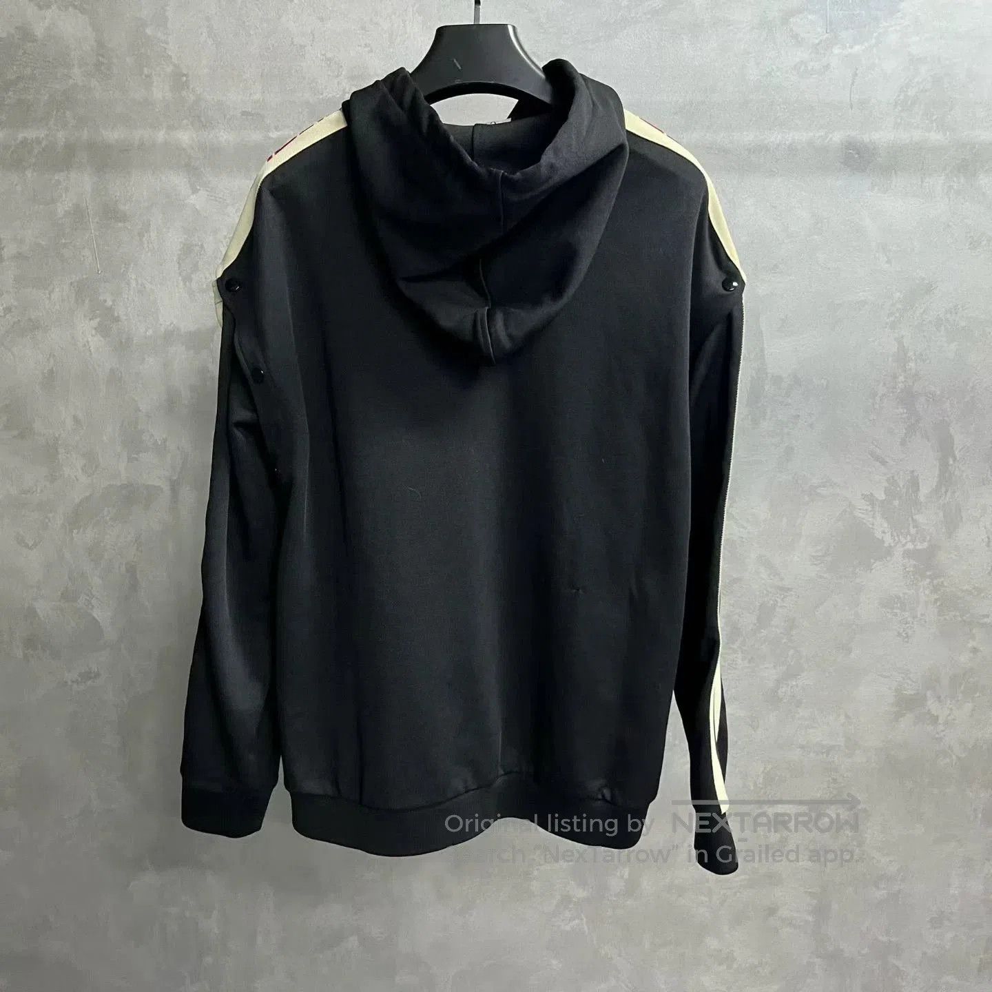 Gucci Gucci Black Detachable Sleeve Hooded Sweatshirt. Size US L / EU 52-54 / 3 - 5 Thumbnail
