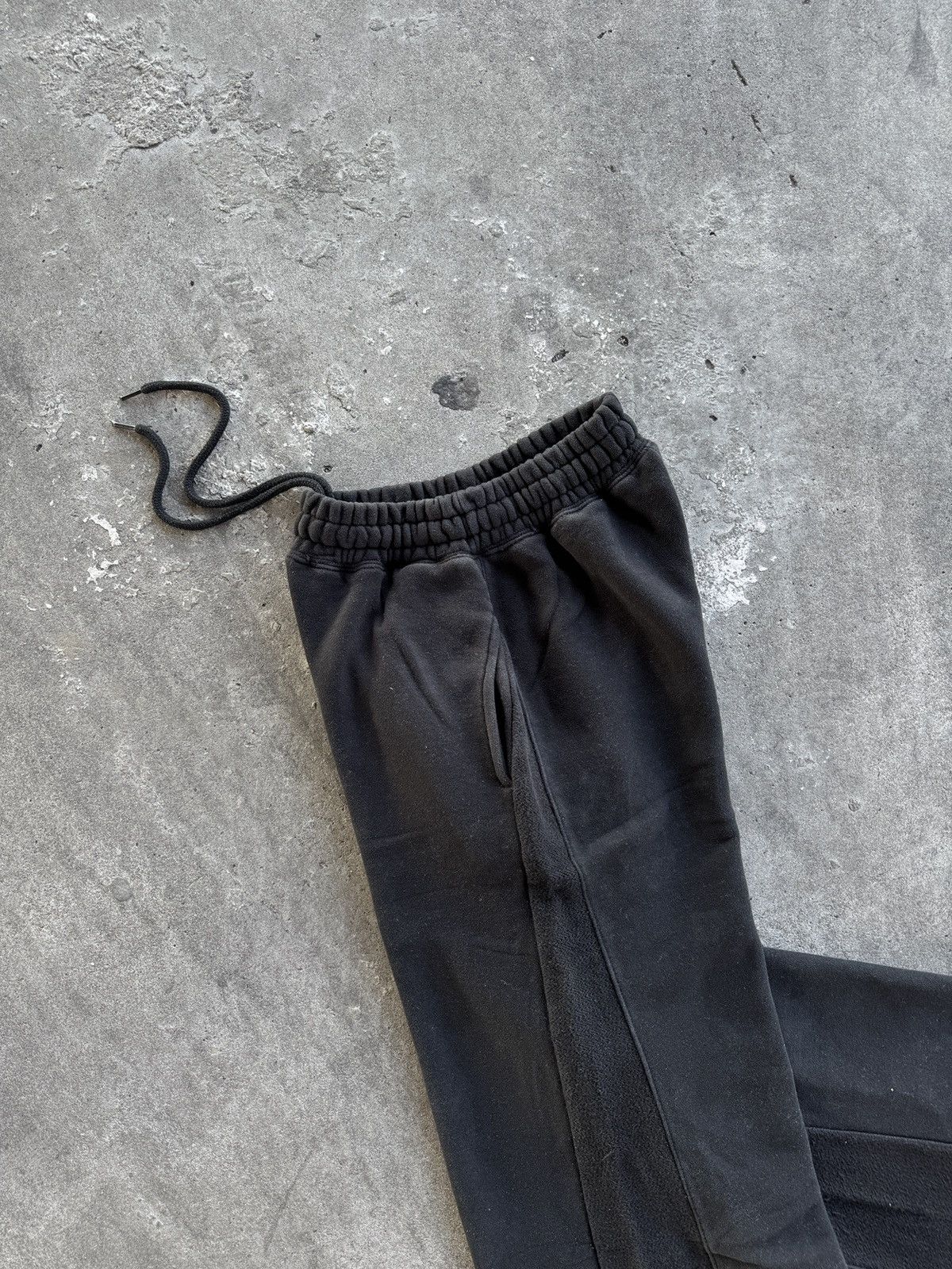 Japanese Brand Top Girl Black Wide Baggy Sweatpants Size US 28 / EU 44 - 3 Thumbnail