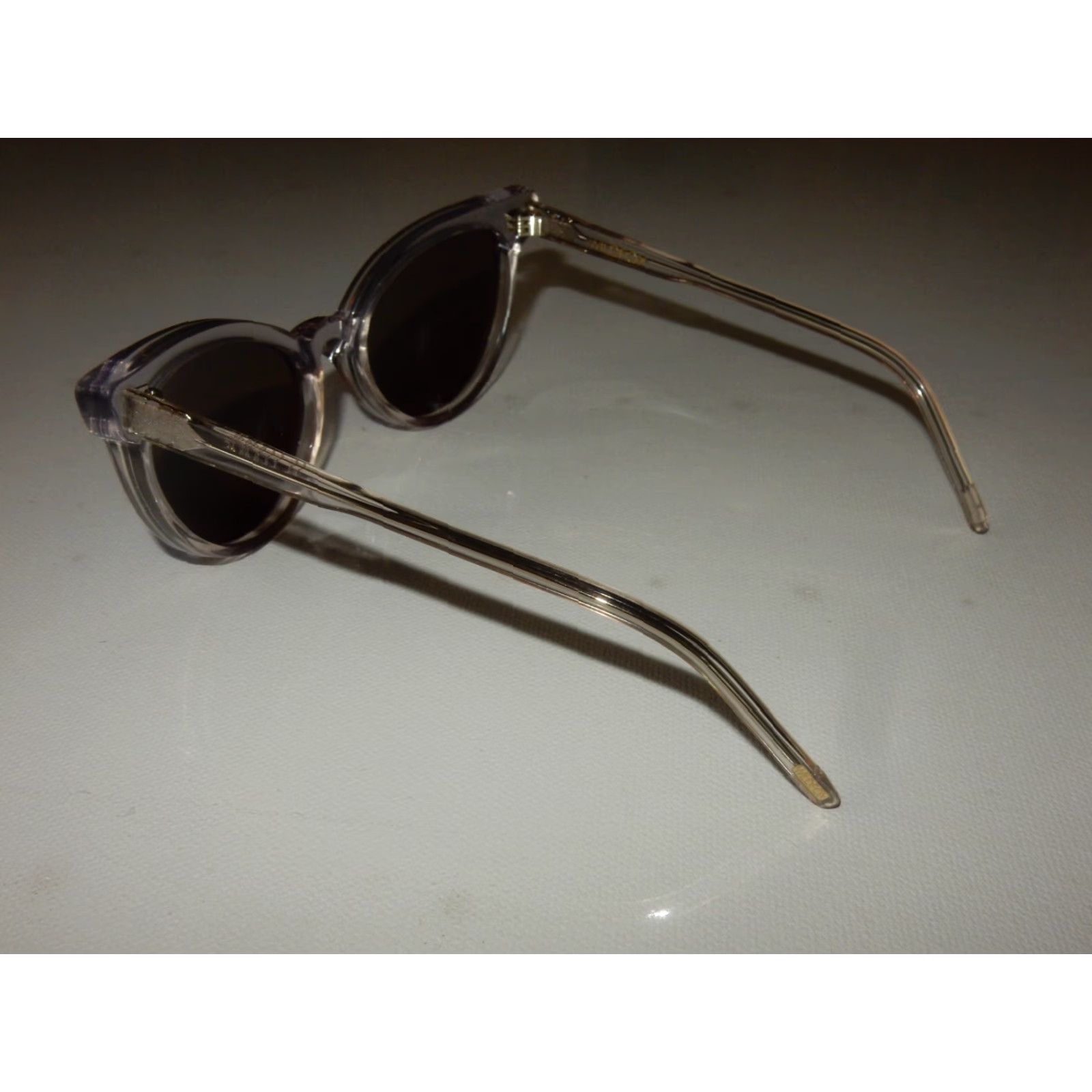 Wildfox VINTAGE Wildfox Sunglasses Women Cat Eye Blue Lens Clear Frame Fashion Size ONE SIZE - 3 Thumbnail