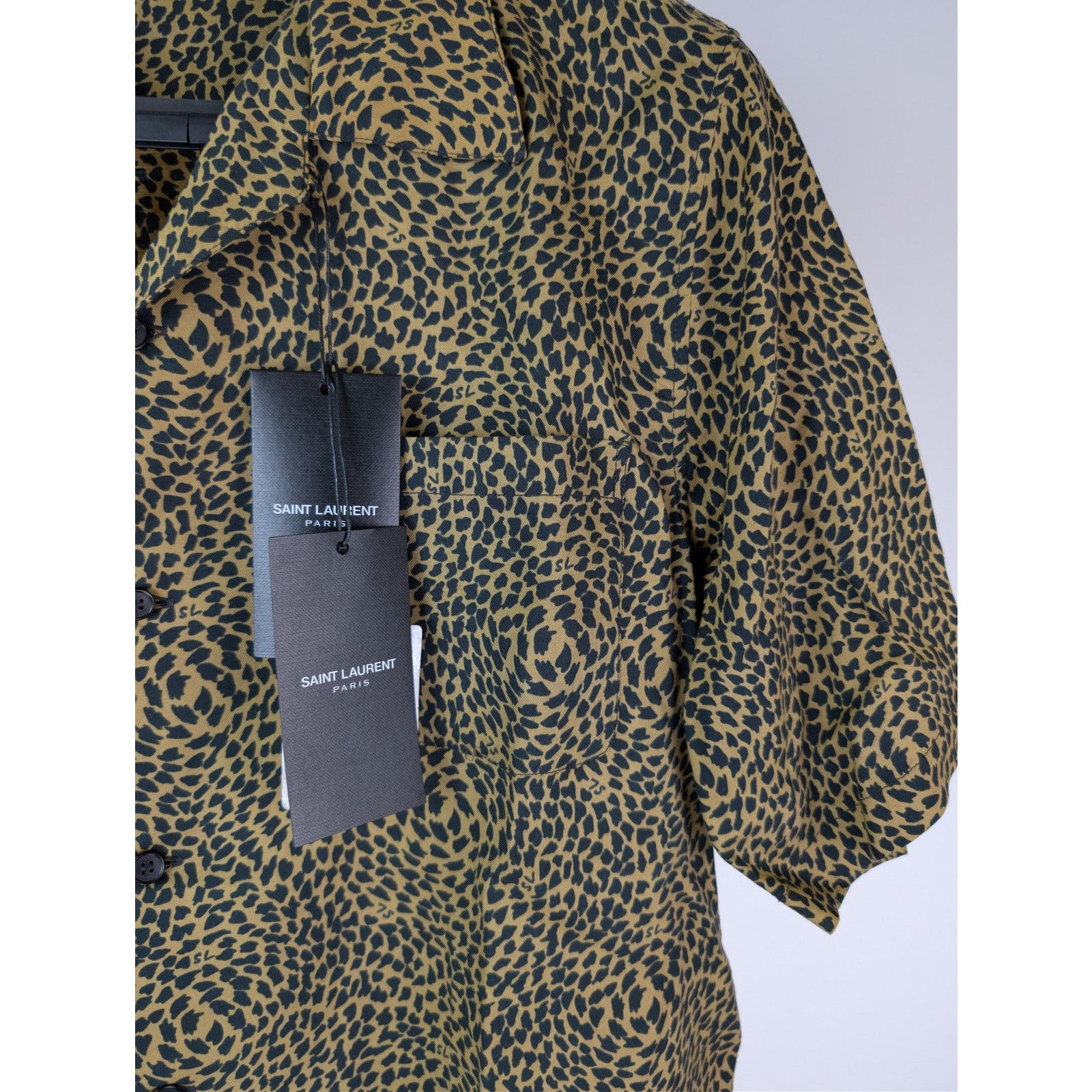 Saint Laurent Paris o1rshd1 Leopard Print Hawaiian Short-Sleeve Shirt in Black Size US XL / EU 56 / 4 - 8 Thumbnail