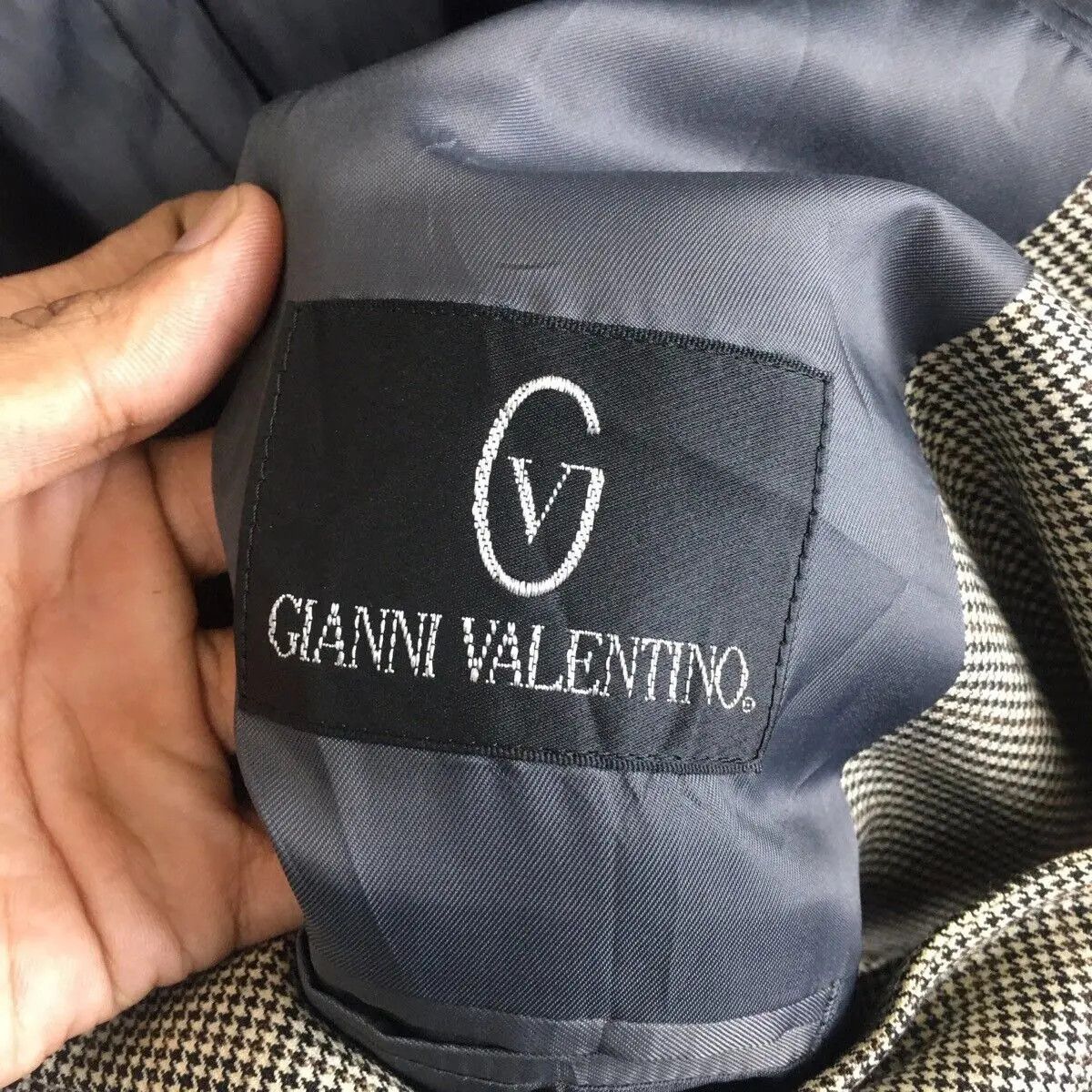 Gianni Valentino Vtg GIANNI VALENTINO ITALY Houndstooth Pattern Blazer Coat Size 48R - 3 Thumbnail