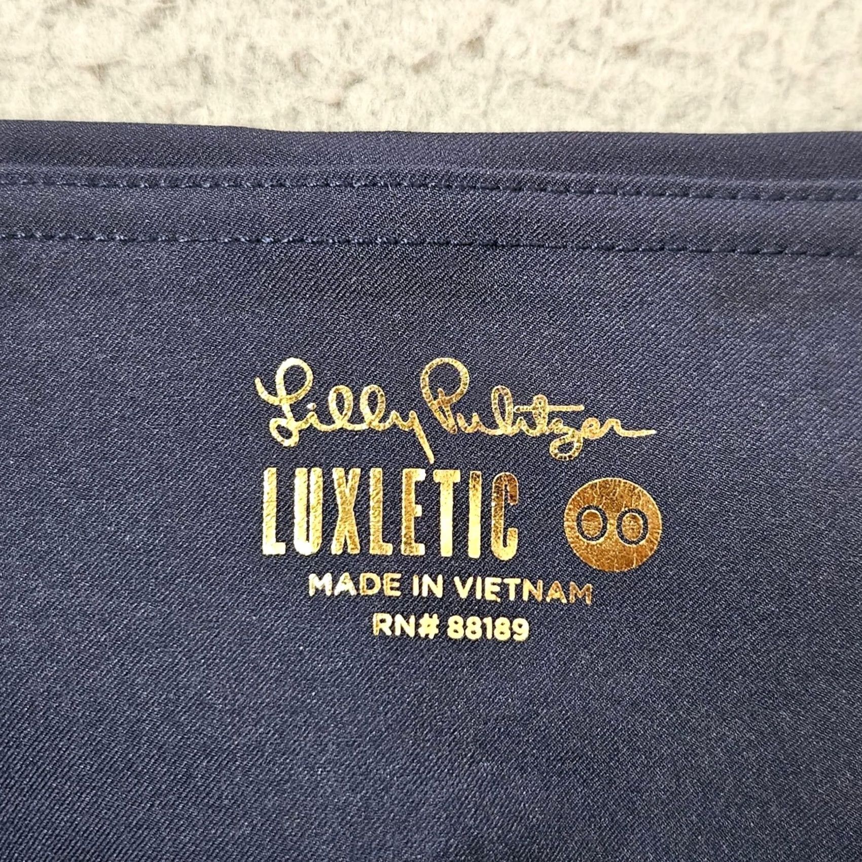 Lilly Pulitzer Lilly Pulitzer Luxletic Shorts Size 00 Navy Blue Solid Stretch Golf Short Size 24" / US 00 / IT 34 - 3 Thumbnail